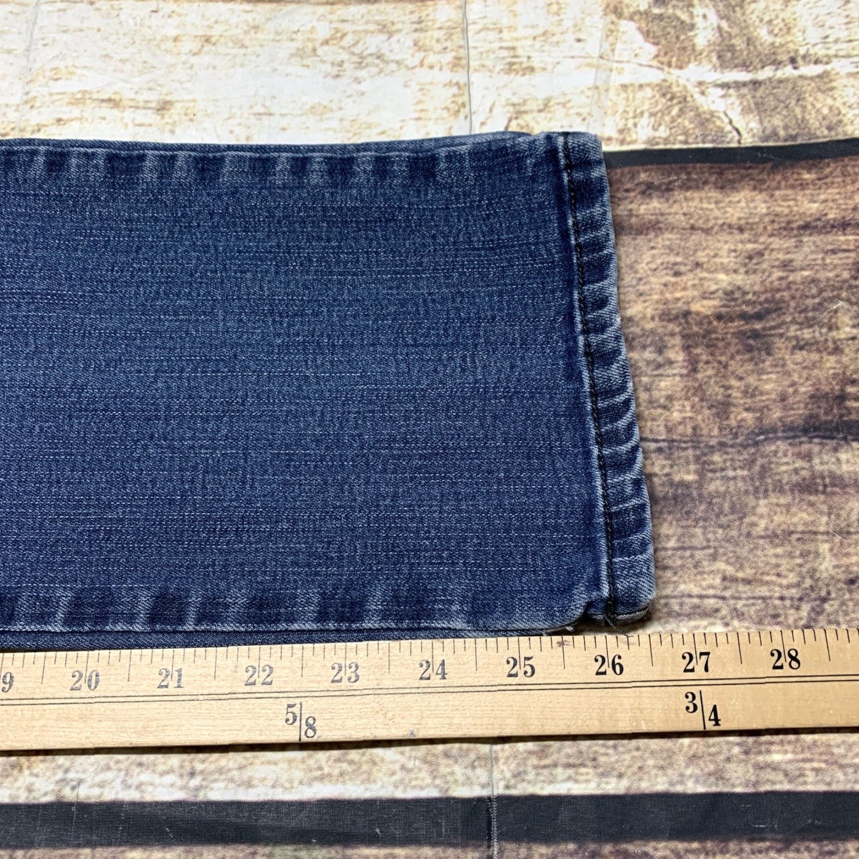 Lee Lee Classic Fit Jeans Women 32 x 26 Mid Rise Denim Blue Straight 5-Pocket Belt Loops Vintage No READ Size 24" / US 00 / IT 34 - 3 Thumbnail