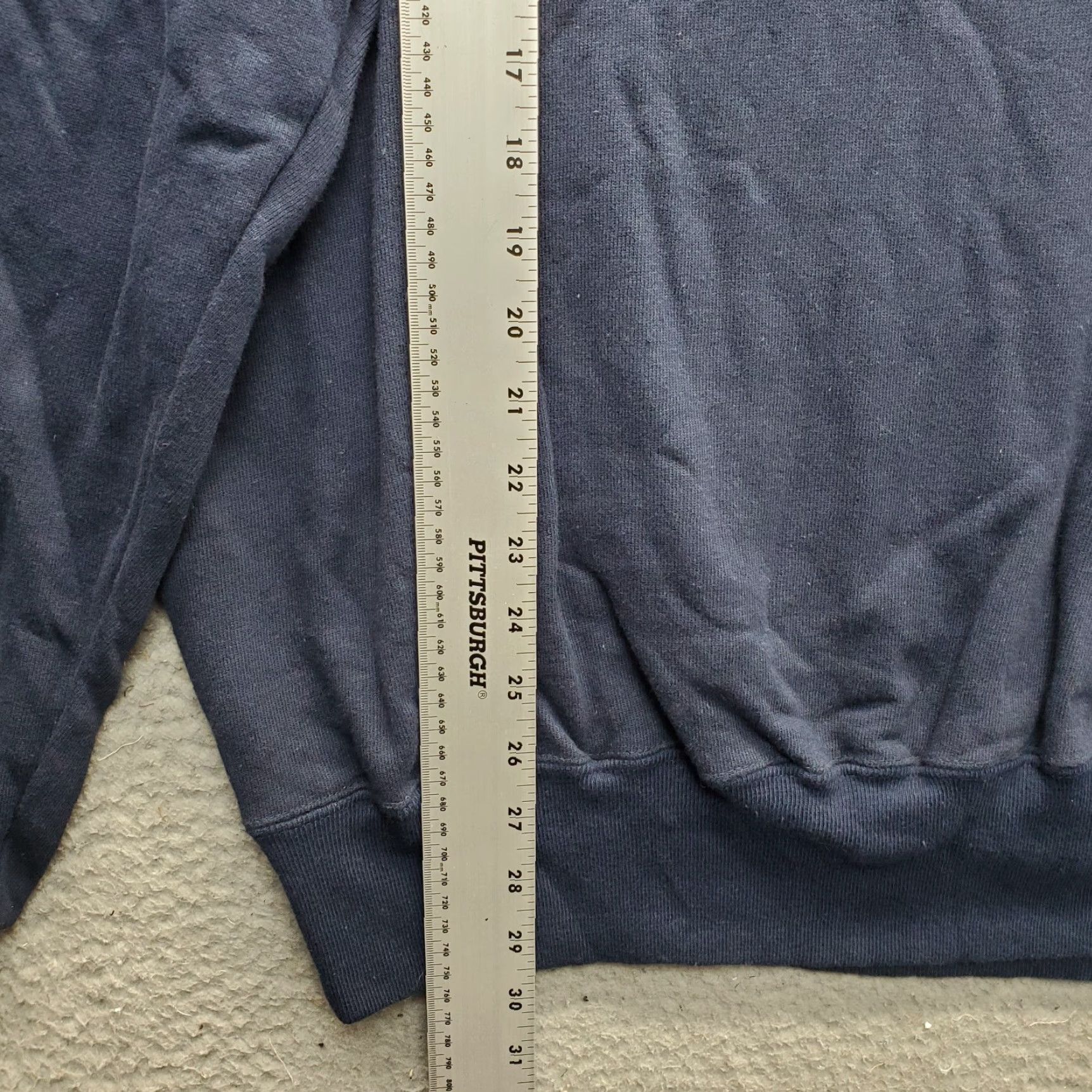 Champion Champion Sweatshirt Mens XXL Navy Embroidered Logo Crew Neck Lined Rib Hem Cotton Vintage: No, Pullover, 2XL, Regular Fit, Outdoor Gym & Training Size US XXL / EU 58 / 5 - 3 Thumbnail
