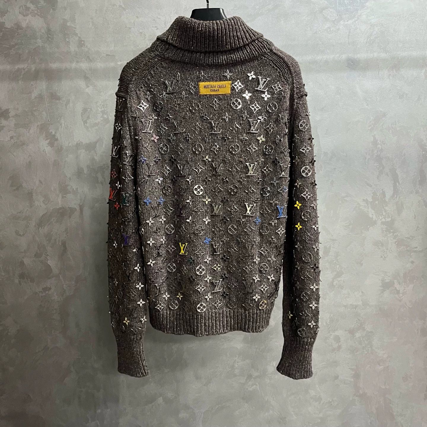 Louis Vuitton Louis Vuitton Brown Embroidered Turtleneck Wool Sweater Size US M / EU 48-50 / 2 - 5 Thumbnail