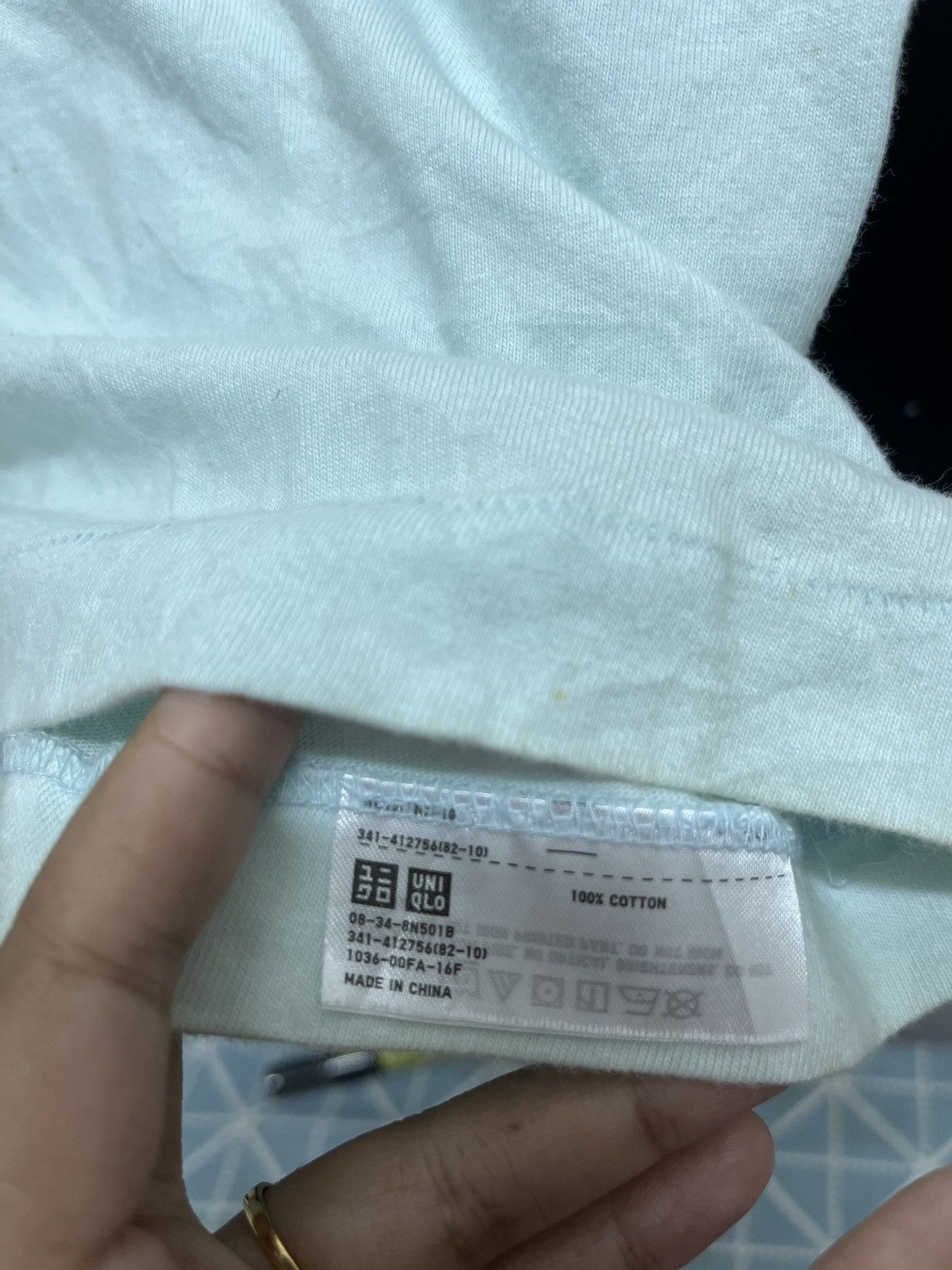 Kaws × Uniqlo Sesame street Size US L / EU 52-54 / 3 - 4 Thumbnail