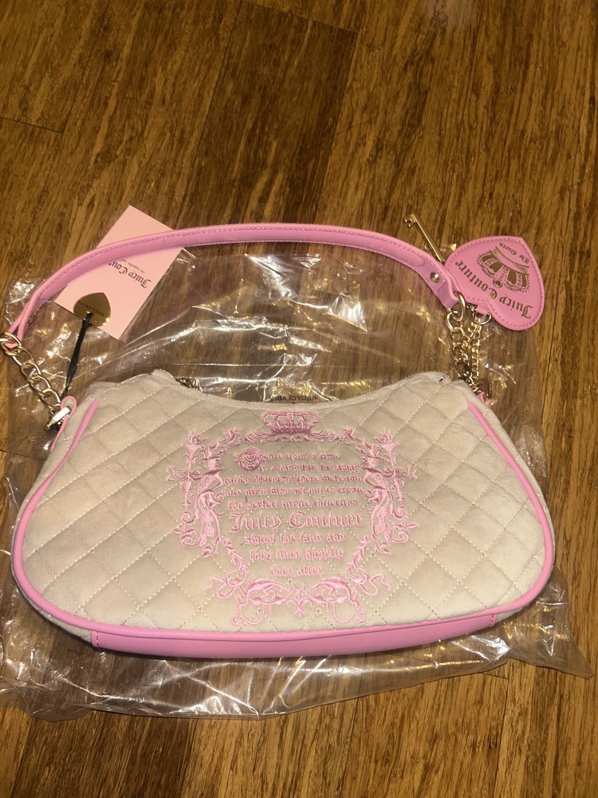 Juicy Couture Juicy Couture Juicy Tale Shoulder Bag Sandstone Size ONE SIZE - 3 Thumbnail