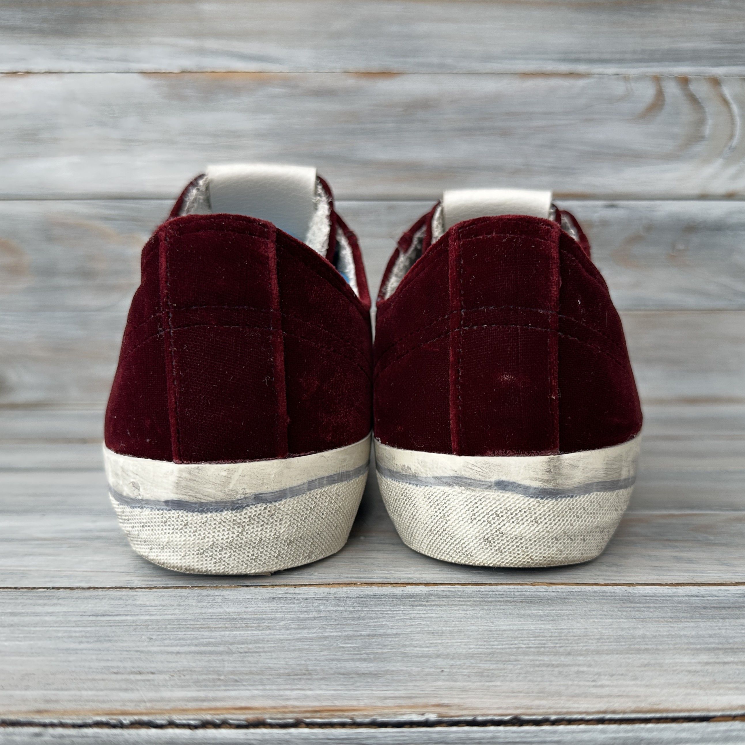 DELUXE × Golden Goose Golden Goose VSTAR2 Velvet Burgundy Made In Italy Sneakers Size US 7 / EU 40 - 24 Thumbnail