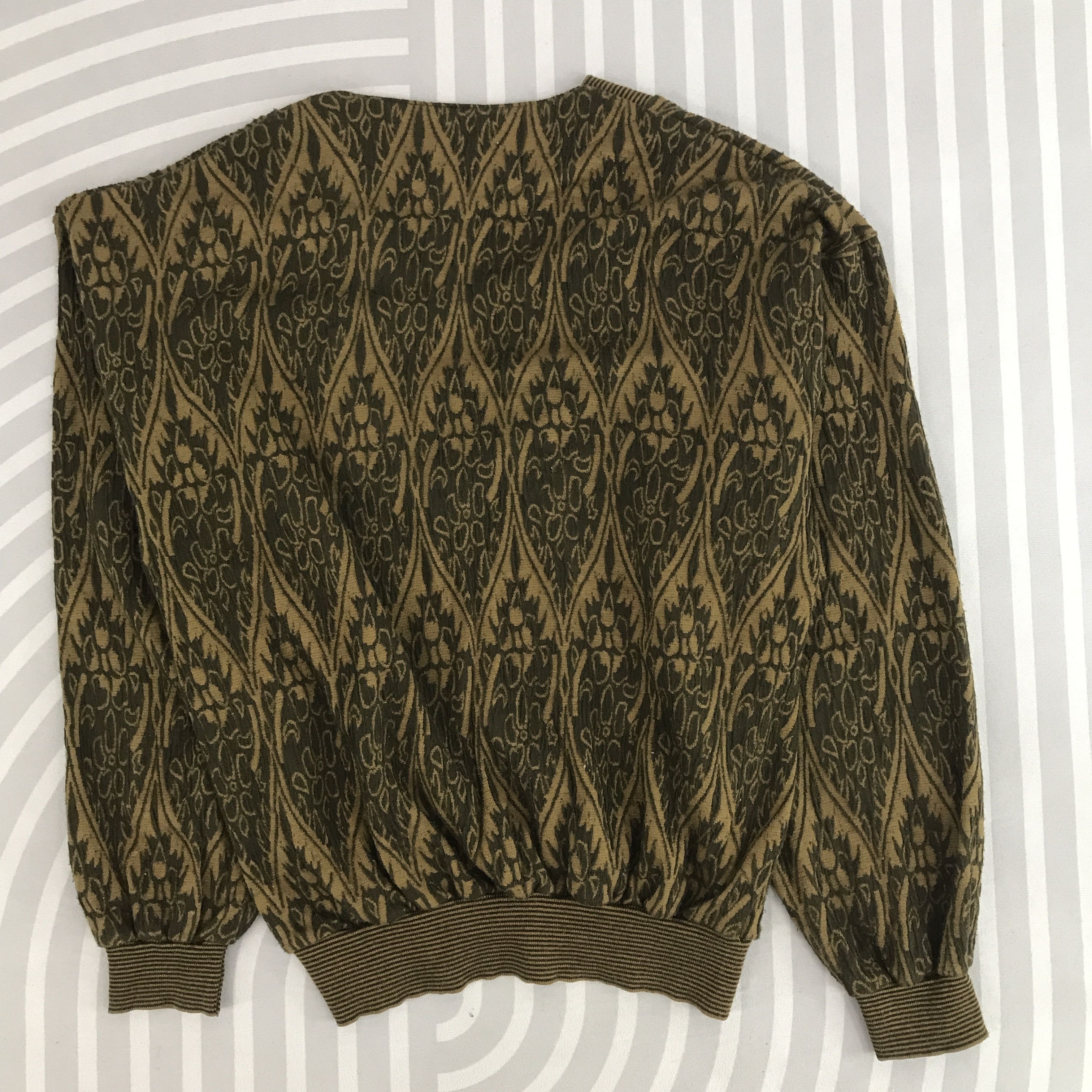 Colette Hyatt × Japanese Brand × Vintage Vintage Hyatt college Rare design style Japan sweatshirt Size US L / EU 52-54 / 3 - 3 Thumbnail