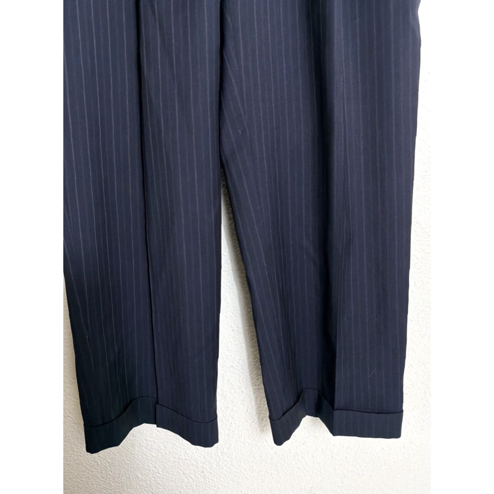 Vintage Hugo BOSS Wool Pleated Pants Mens 36x28 Black Blue Pinstripe Cuff Dress Pants Size US 36 / EU 52 - 3 Thumbnail