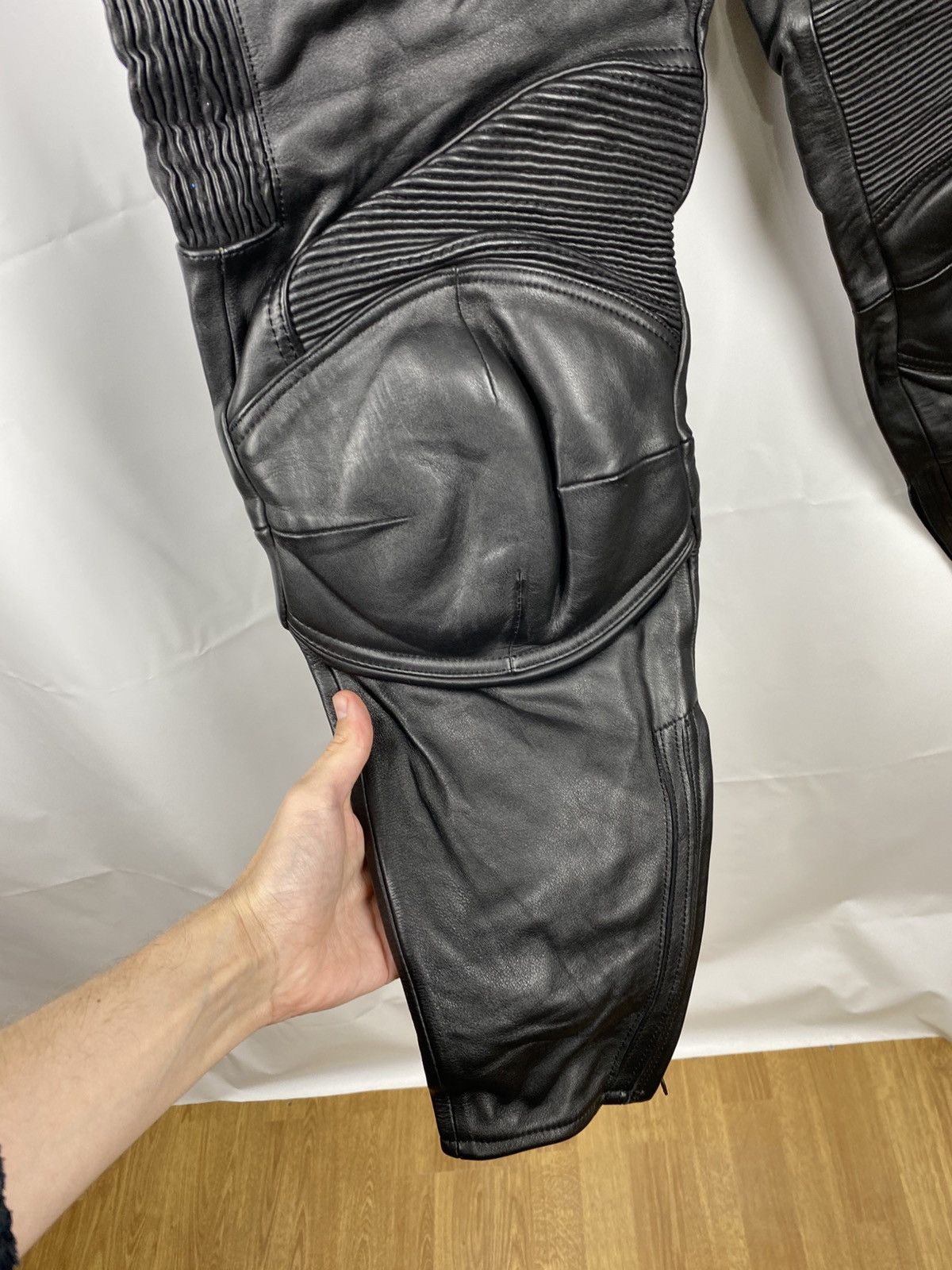 Other IXS Mens Leather Pants Motocross Motorcycle Biker Pants 56 Size US 36 / EU 52 - 5 Thumbnail