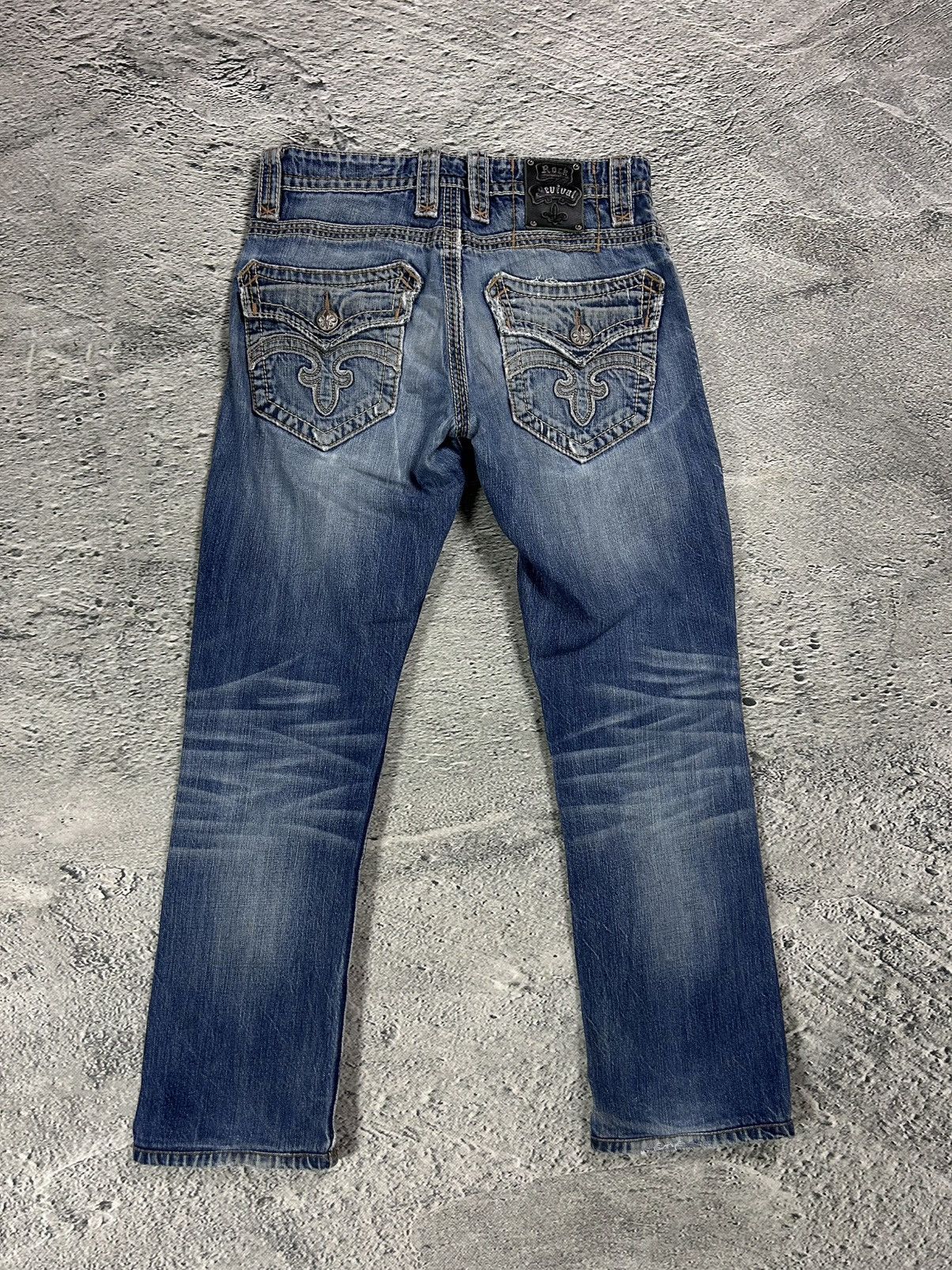 Rock Revival Rock Revival vintage blue jeans Y2K flared Size US 29 - 1 Thumbnail