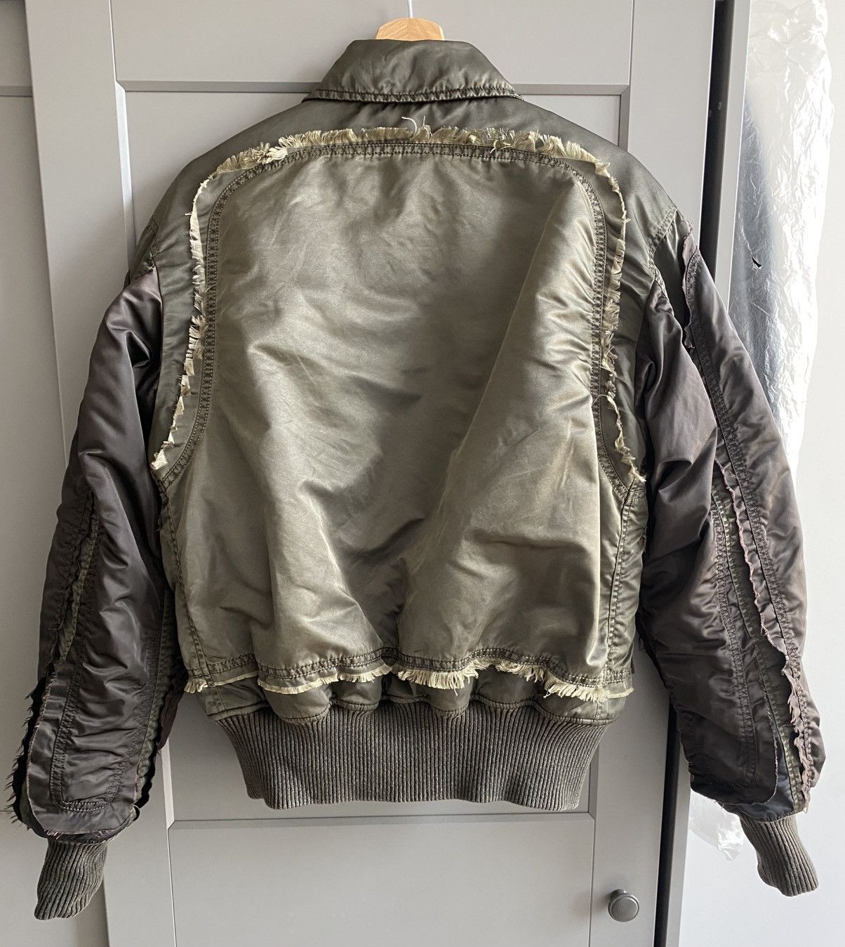 Alpha Industries × Misbhv Bomber Misbhv x Alpha Industries x Keinemusik Size US S / EU 44-46 / 1 - 2 Thumbnail