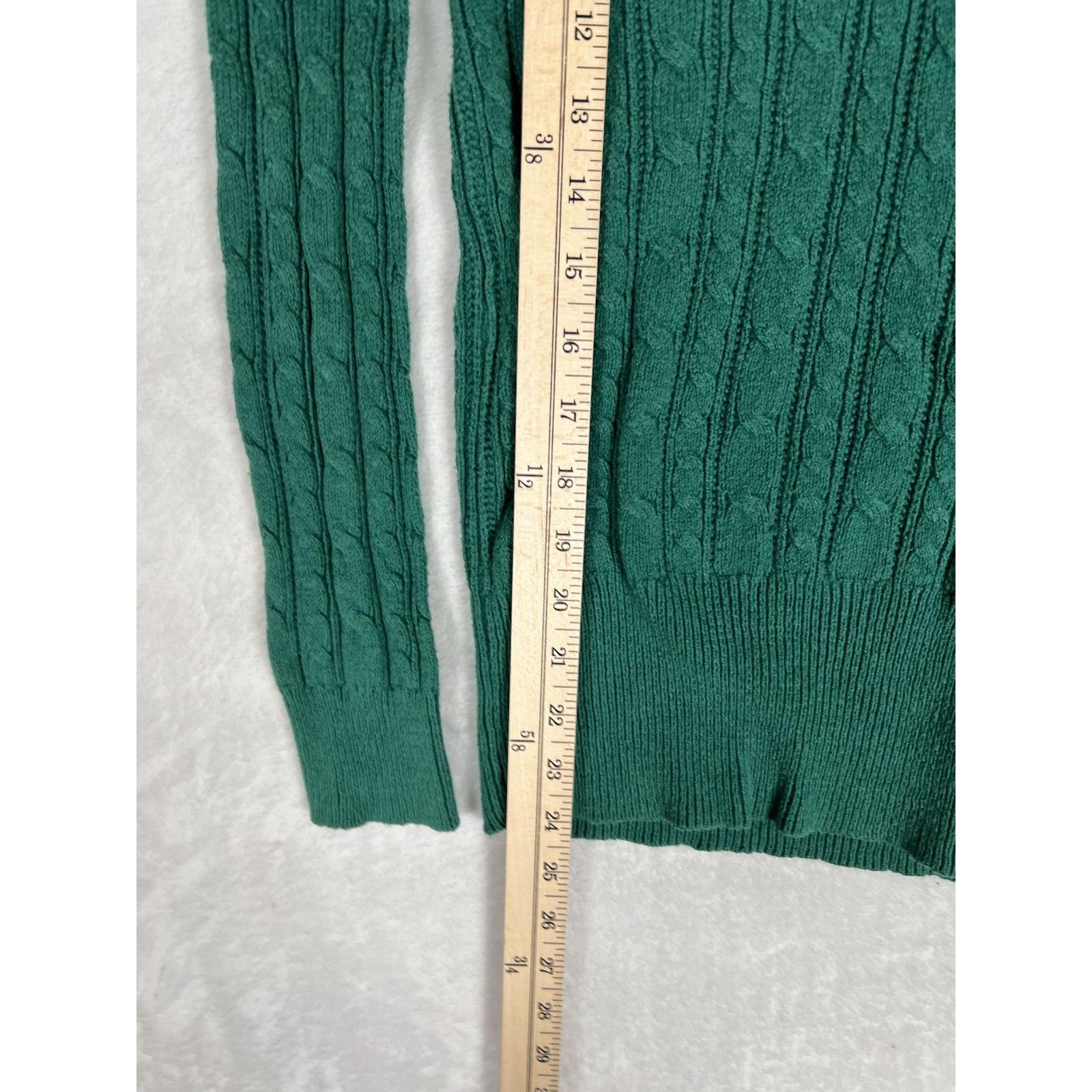 American Eagle Outfitters American Eagle Outfitters Sweater Women M Green Cable Knit V Size M / US 6-8 / IT 42-44 - 4 Thumbnail