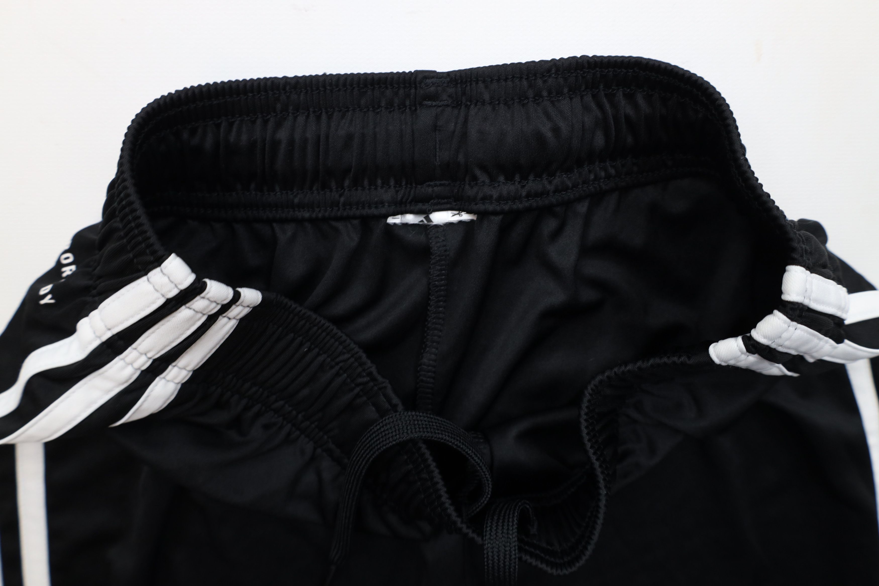 Adidas × Vintage Vintage Adidas Striped Running Jogging Soccer Shorts Black Size US 30 / EU 46 - 6 Thumbnail