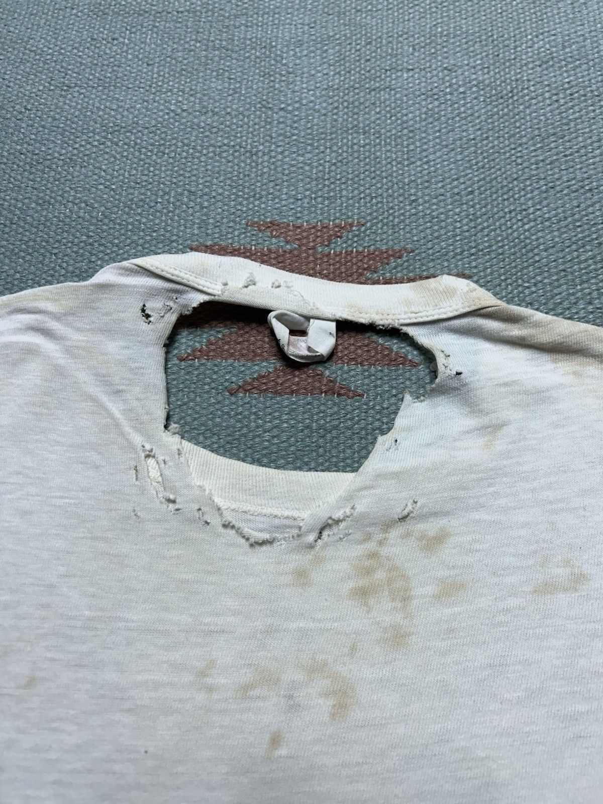 Vintage Vtg 1960s blank white t shirt Hanes soft cotton distressed M Size US M / EU 48-50 / 2 - 9 Thumbnail