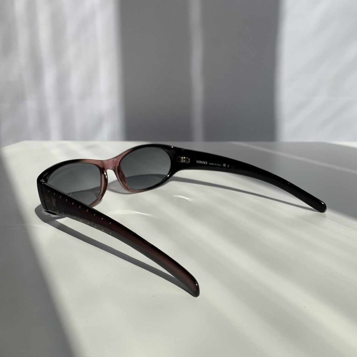 Versace Versace Oval Purple Sunglasses MOD. 435 Size ONE SIZE - 7 Thumbnail