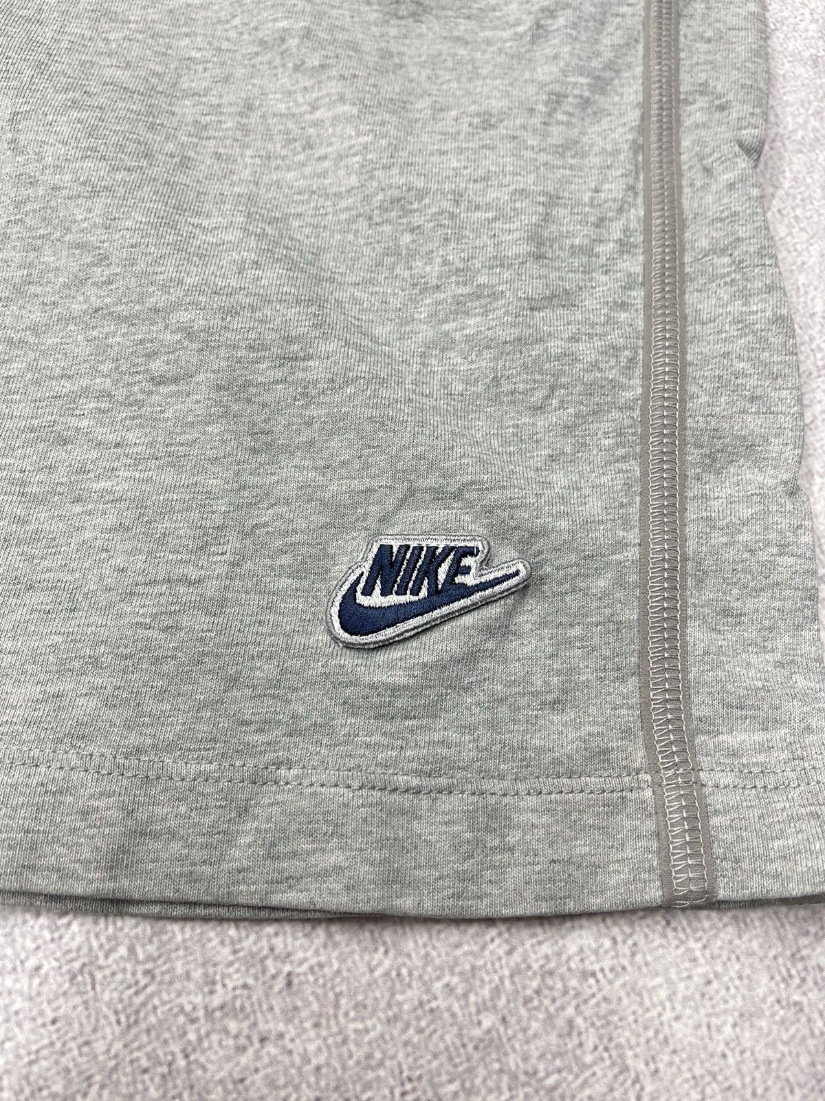 Nike Vintage Nike NSW Grey Shorts Drill Y2K ACG TN Size M Swoosh Size US 32 / EU 48 - 4 Thumbnail
