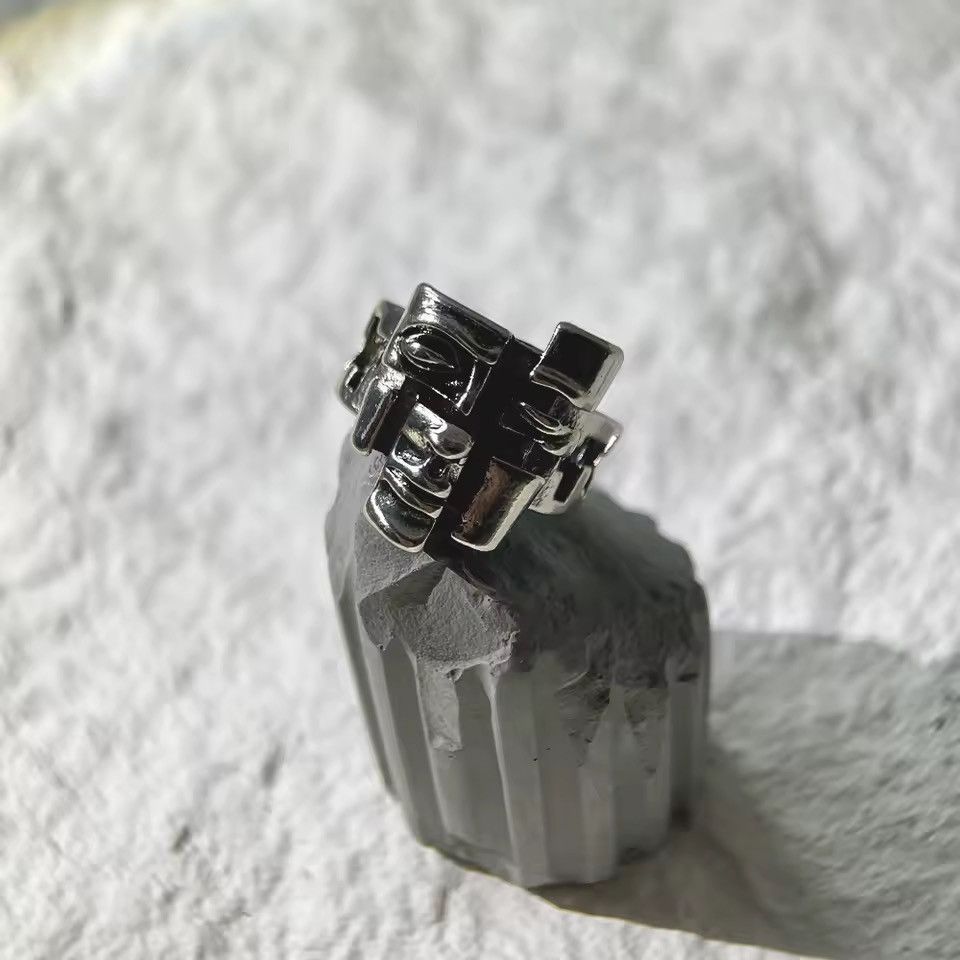 Other Retro Vintage Gothic Style Face Print Ring Size ONE SIZE - 6 Thumbnail