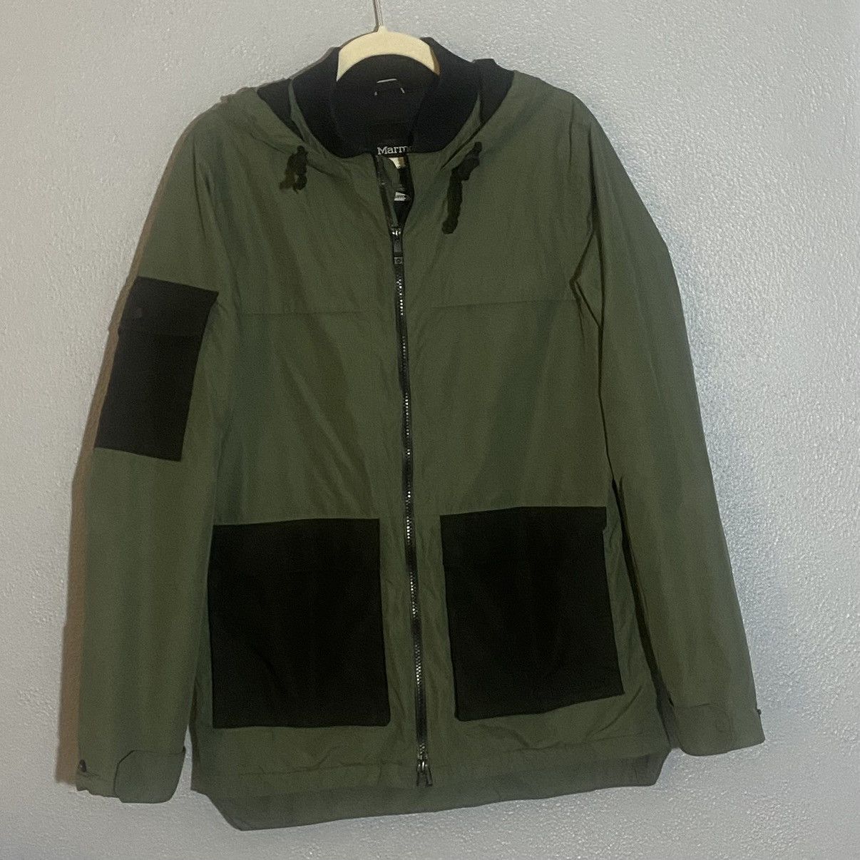 Marmot Marmot Hooded Olive Green and Black Cargo Jacket Men Size S Size US S / EU 44-46 / 1 - 1 Thumbnail