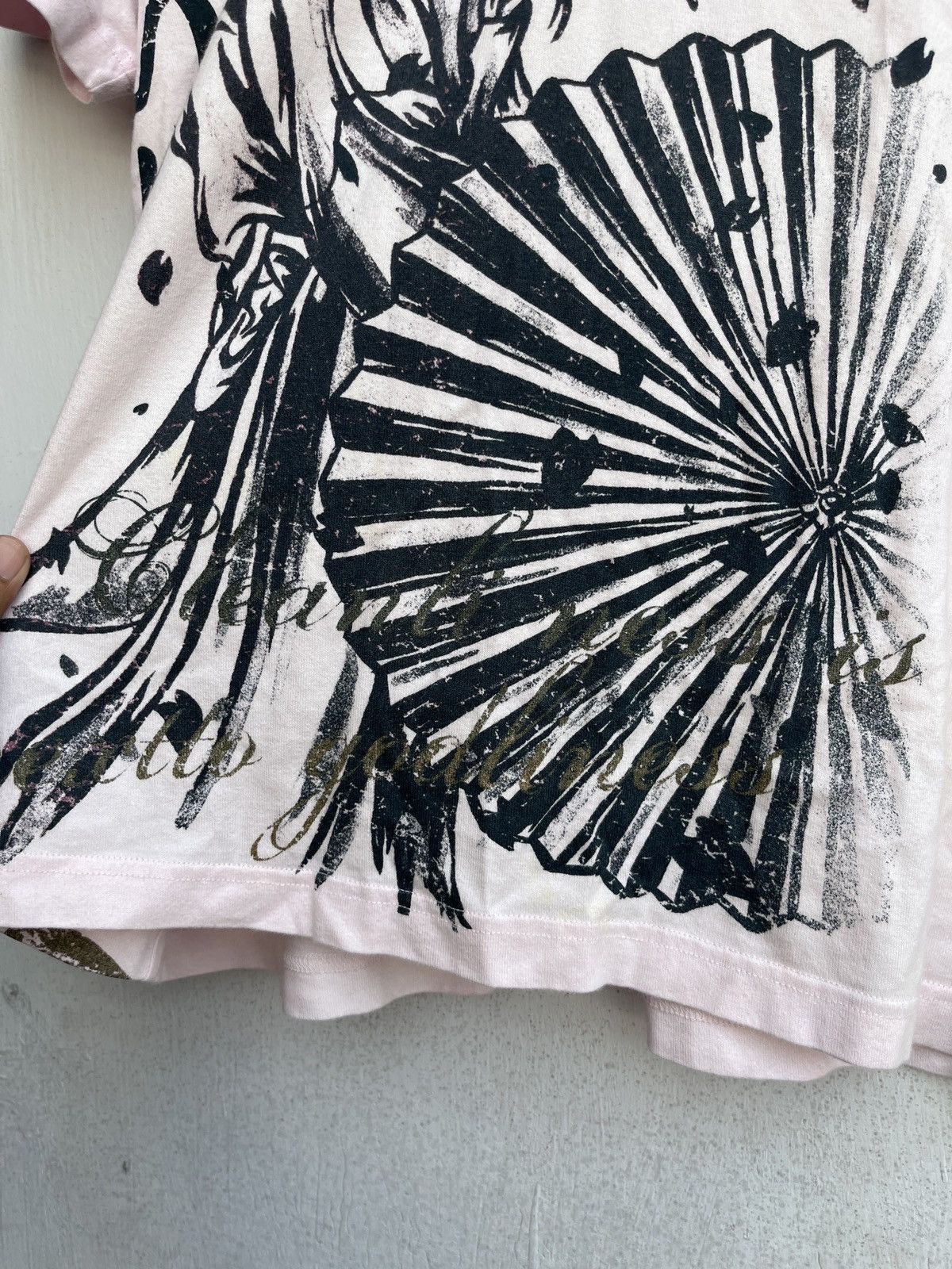 Beauty Beast Pastel Pink Geisha Avant-Garde Graphic Tee Shirt Size US M / EU 48-50 / 2 - 4 Thumbnail