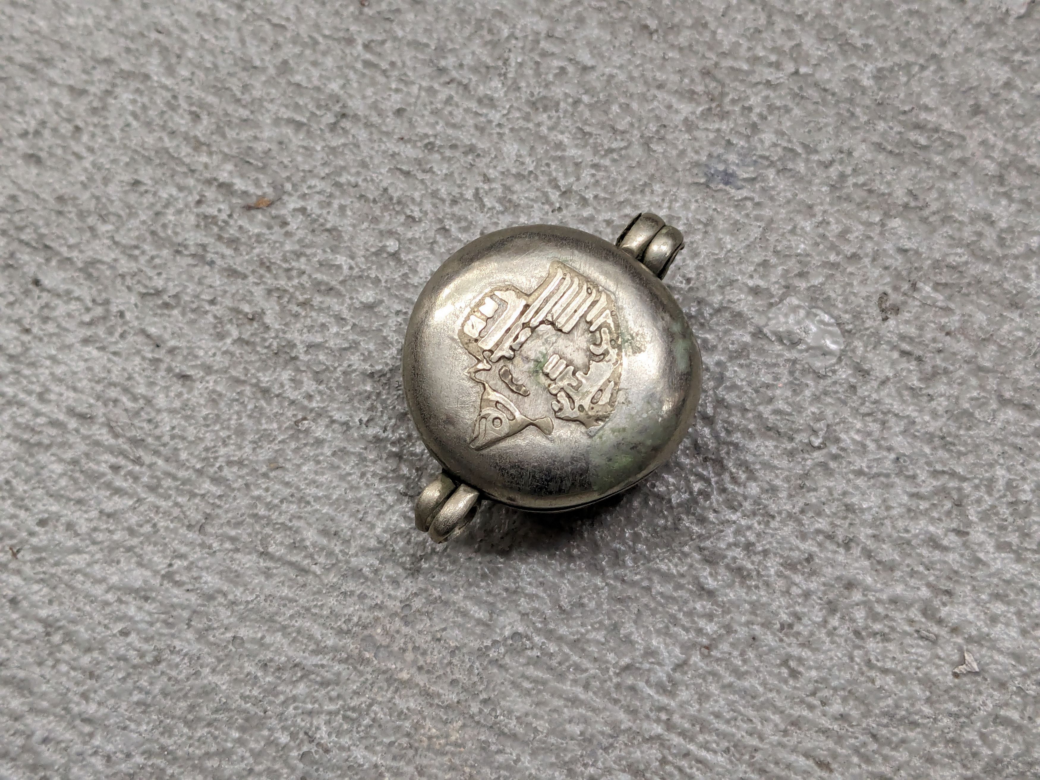 Jewelry × Vintage Vintage Tibetan Prayer Box Gau Pendant Size ONE SIZE - 11 Thumbnail