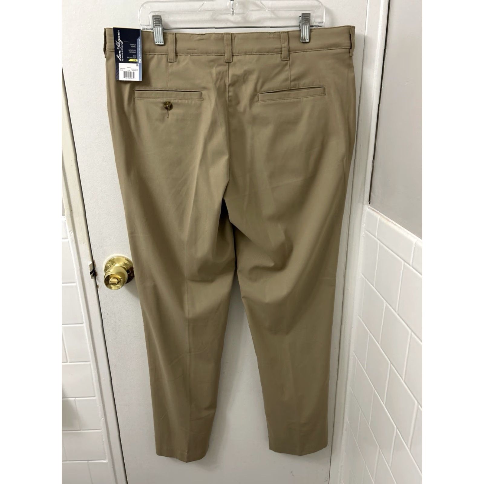 Hogan Ben Hogan Performance Pants Mens 36x32 Tan Khakis UPF50 Moisture Wicking Stretch NWT Hat? Size US 36 / EU 52 - 2 Thumbnail