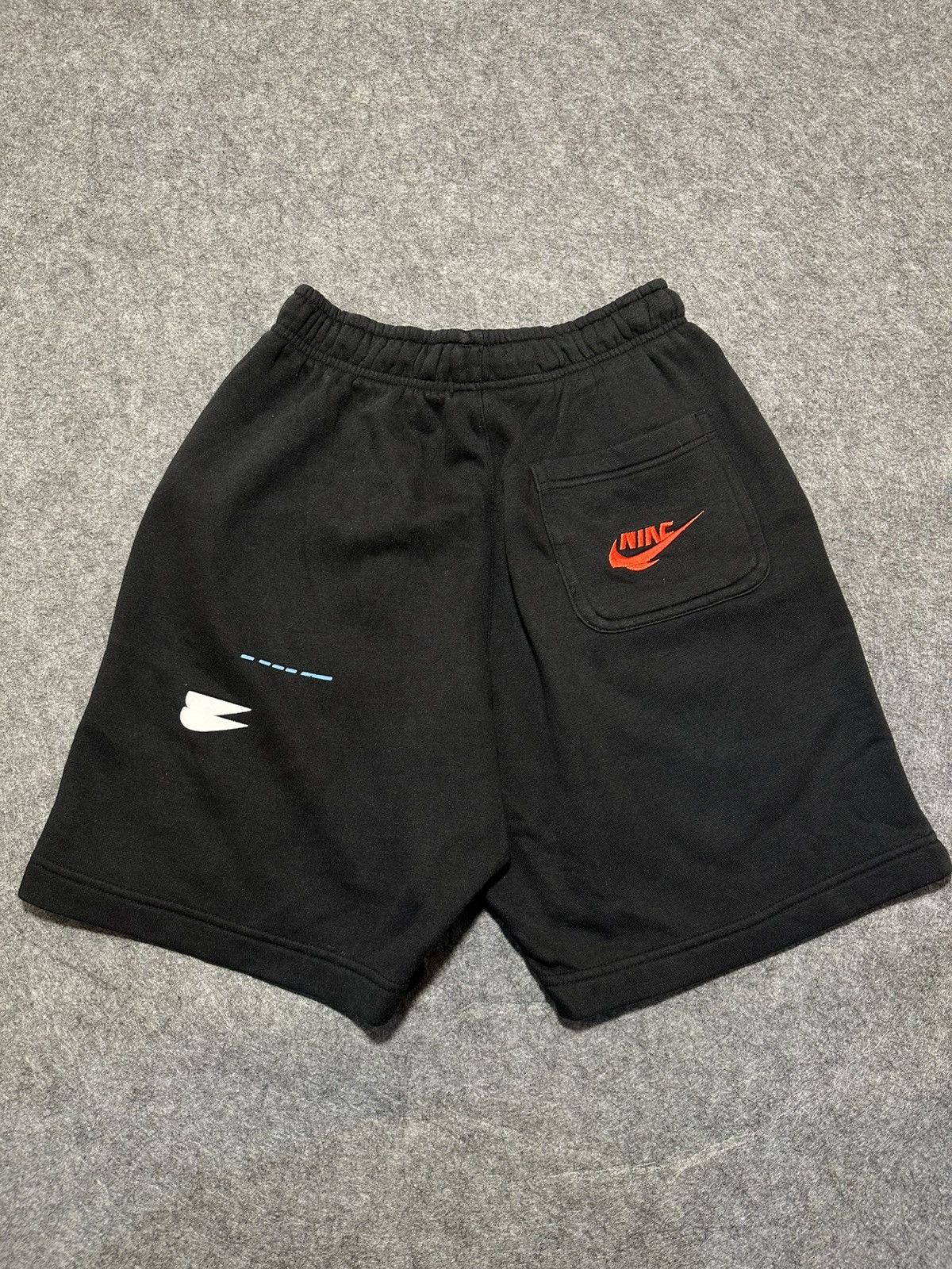 Nike Nike Sportswear Sport Essentials+ French Terry Shorts. Size US 28 / EU 44 - 2 Thumbnail