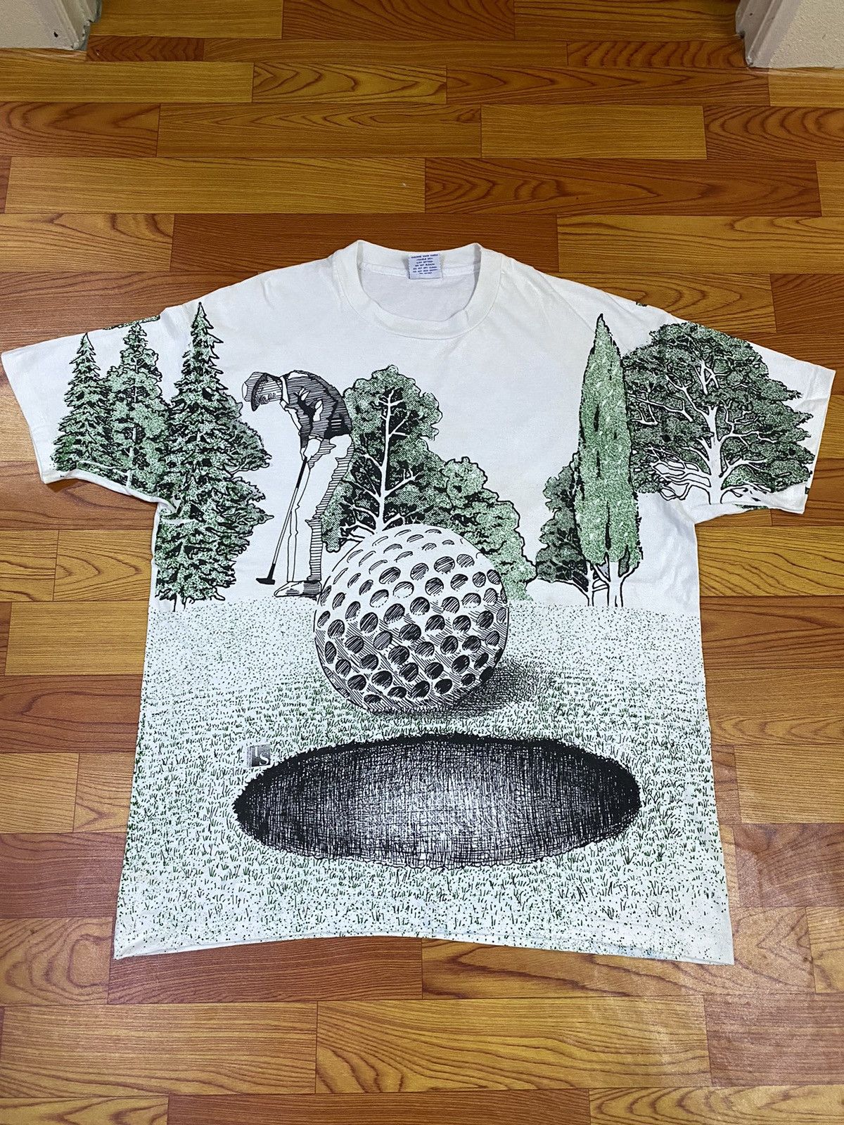 Vintage Vintage University Sportwear Corp Over Print Tee Size US XL / EU 56 / 4 - 1 Thumbnail