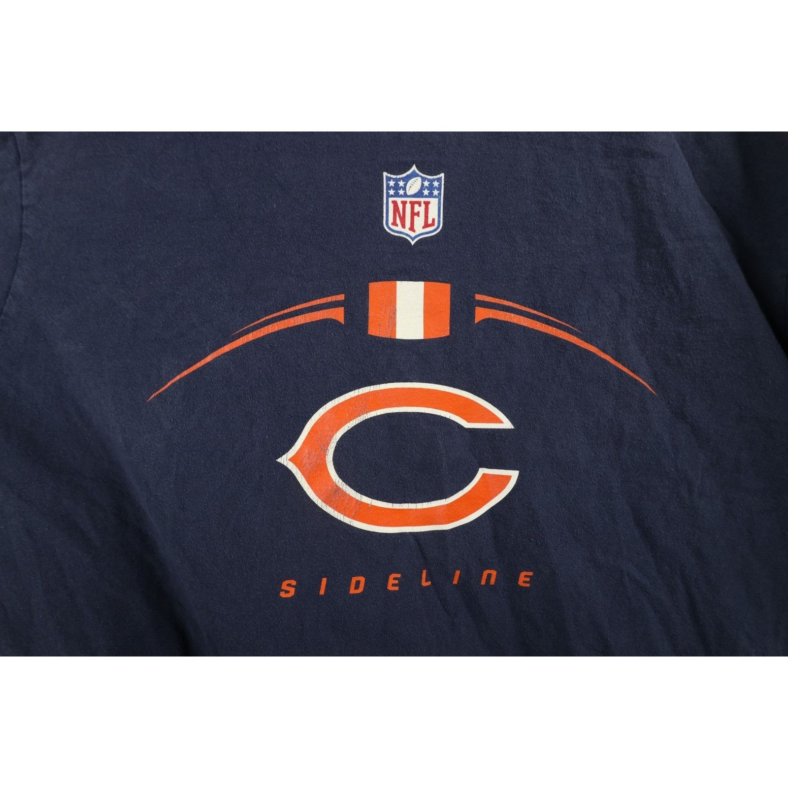 Reebok Vintage Reebok Sideline Chicago Bears Football T-Shirt Size US XL / EU 56 / 4 - 5 Thumbnail