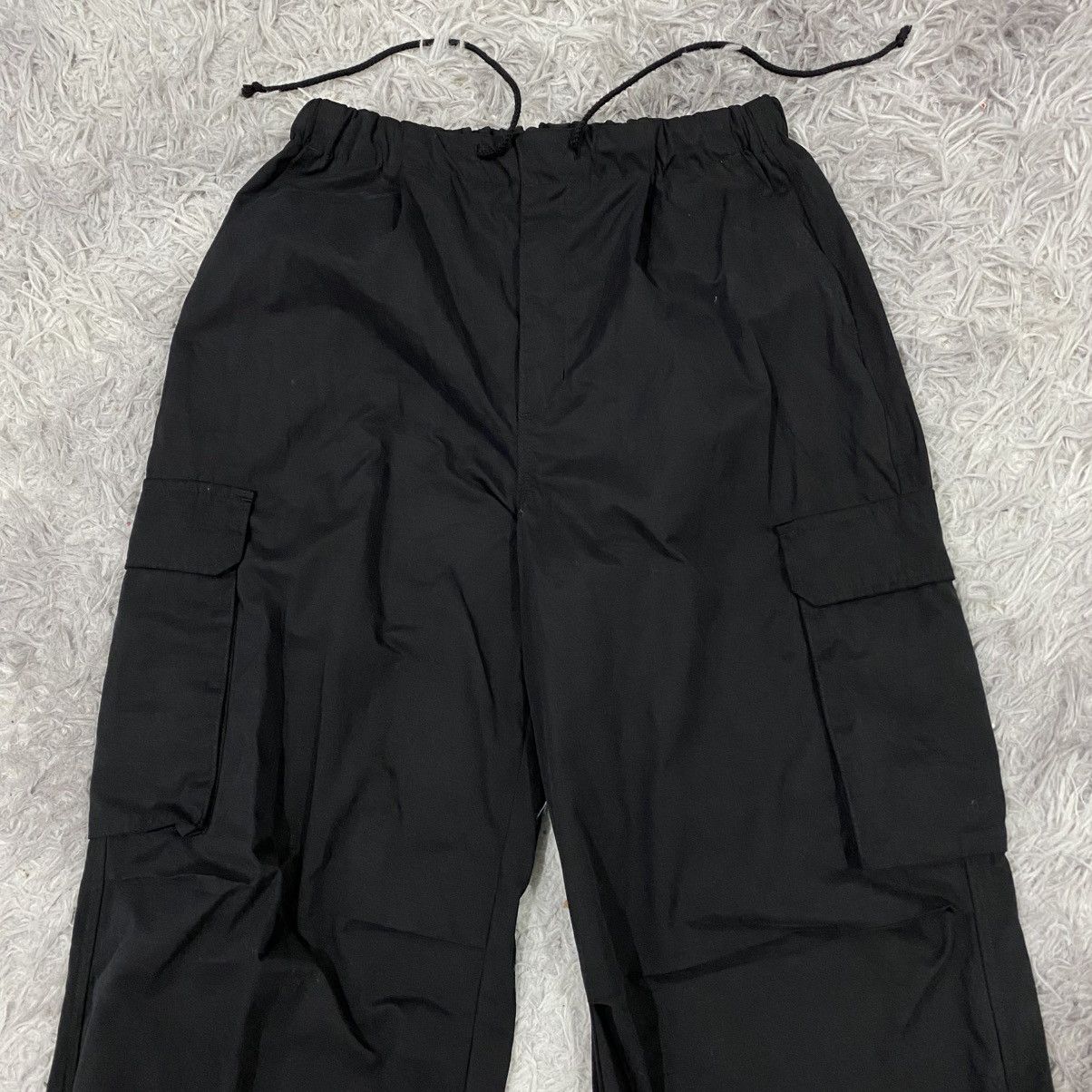 Uniqlo GU uniqlo cargo pants stretchable lightweight Size US 32 / EU 48 - 3 Thumbnail