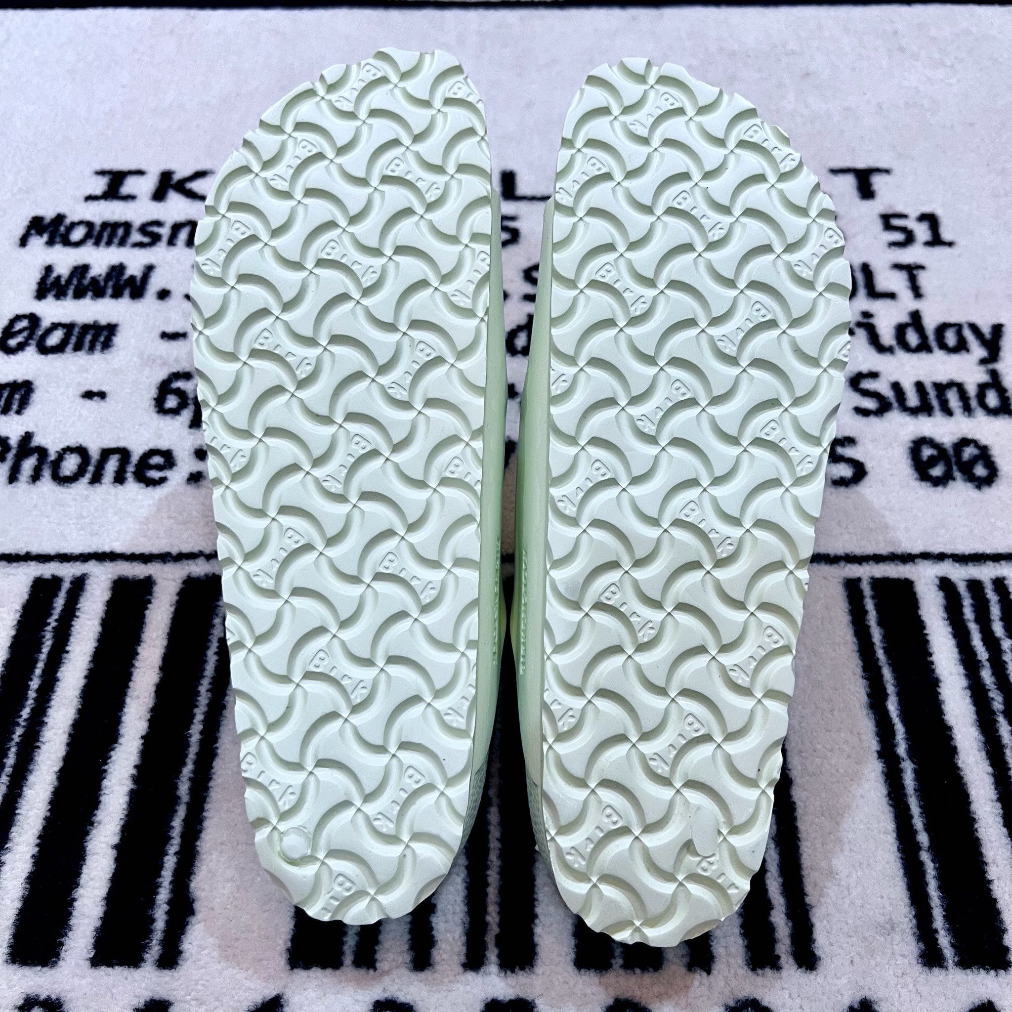 Birkenstock Birkenstock Arizona EVA Rubber Strap Sandal - Faded Lime. Size US 11 / IT 41 - 7 Thumbnail
