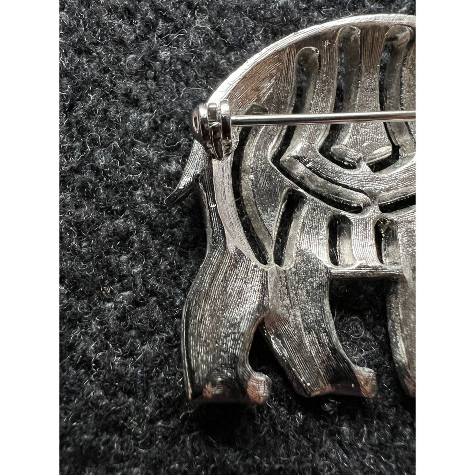 Other Vintage Hattie Carnegie (Rare) Rhinestone Elephant Brooch Size ONE SIZE - 6 Thumbnail