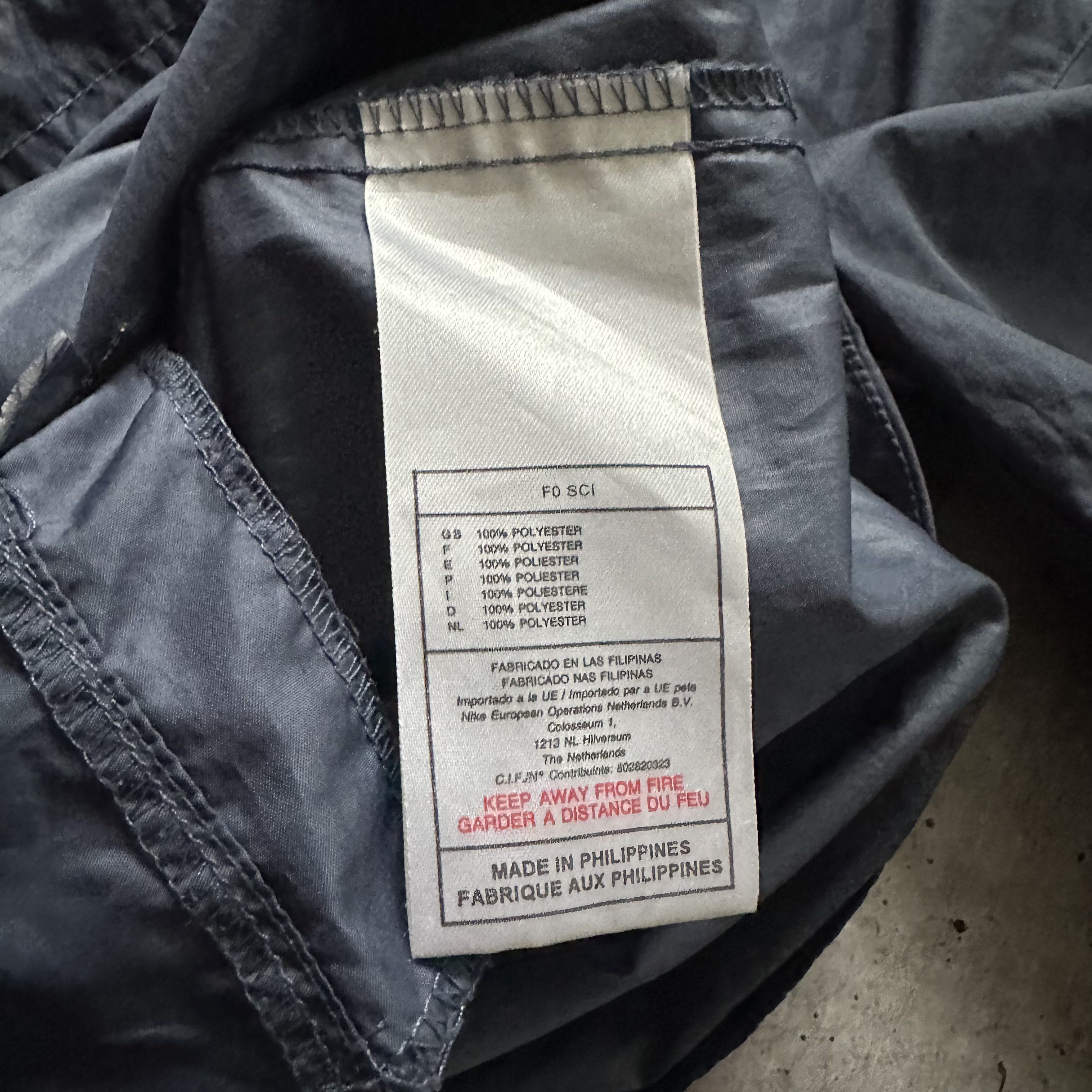 Nike Nike Y2K Vintage Nylon Drill 1/3 zip Light Jacket / Anorak Size US M / EU 48-50 / 2 - 6 Thumbnail