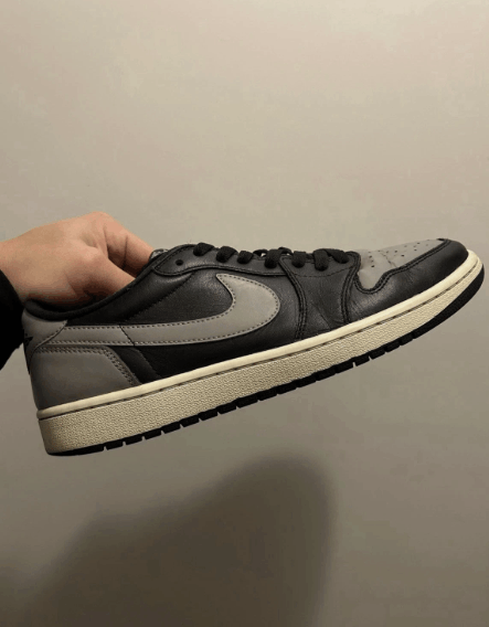 Jordan Brand Nike Air Jordan 1 Low OG Shadow Size US 10 / EU 43 - 1 Thumbnail