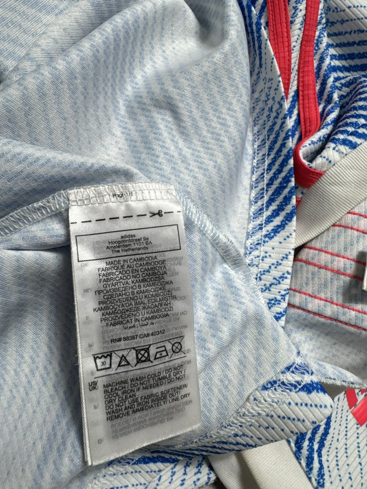Adidas Adidas FC Manchester United 2021/2022 Vintage Soccer Jersey Size US M / EU 48-50 / 2 - 9 Thumbnail
