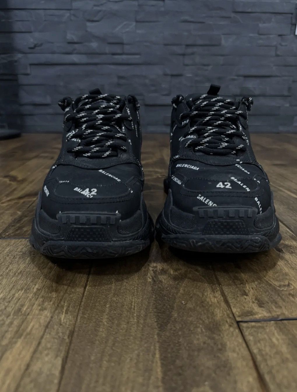 Balenciaga Balenciaga Triple S All Black Logo Sneakers Size US 9 / EU 42 - 2 Thumbnail