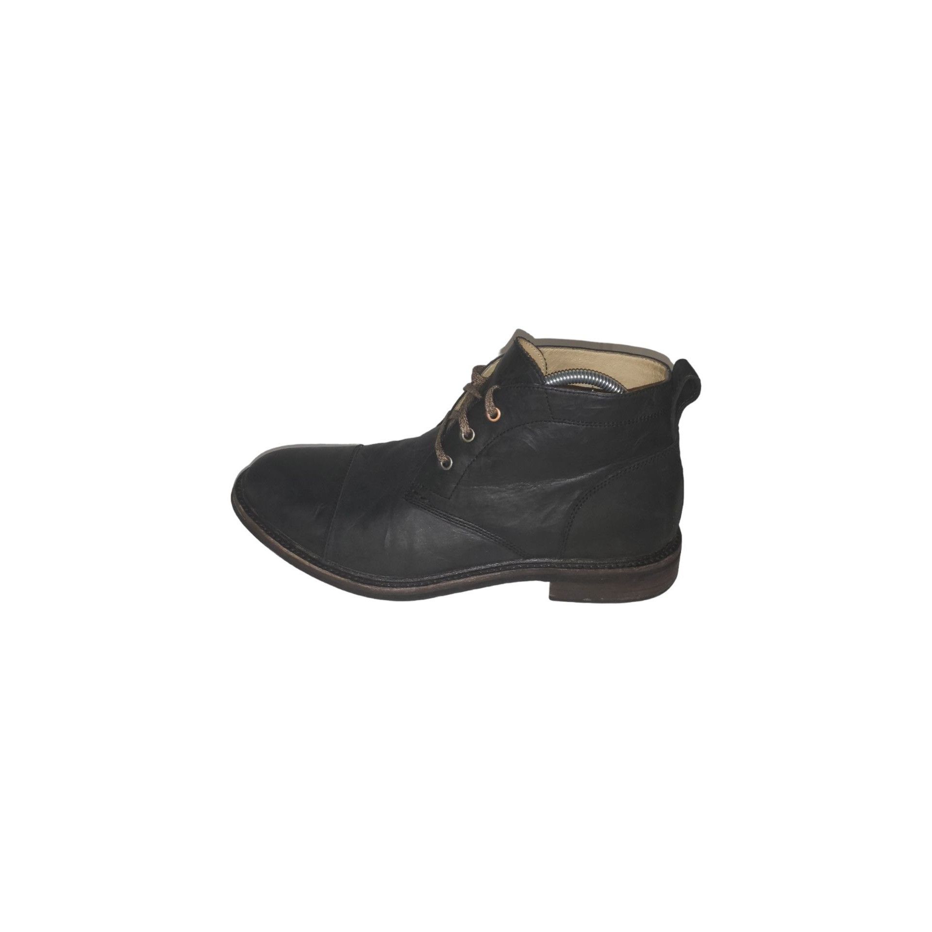 Ugg UGG Leighton Chukka Boots Men Sz 12 Black Leather Lace Up Mi Size US 12 / EU 45 - 1 Thumbnail