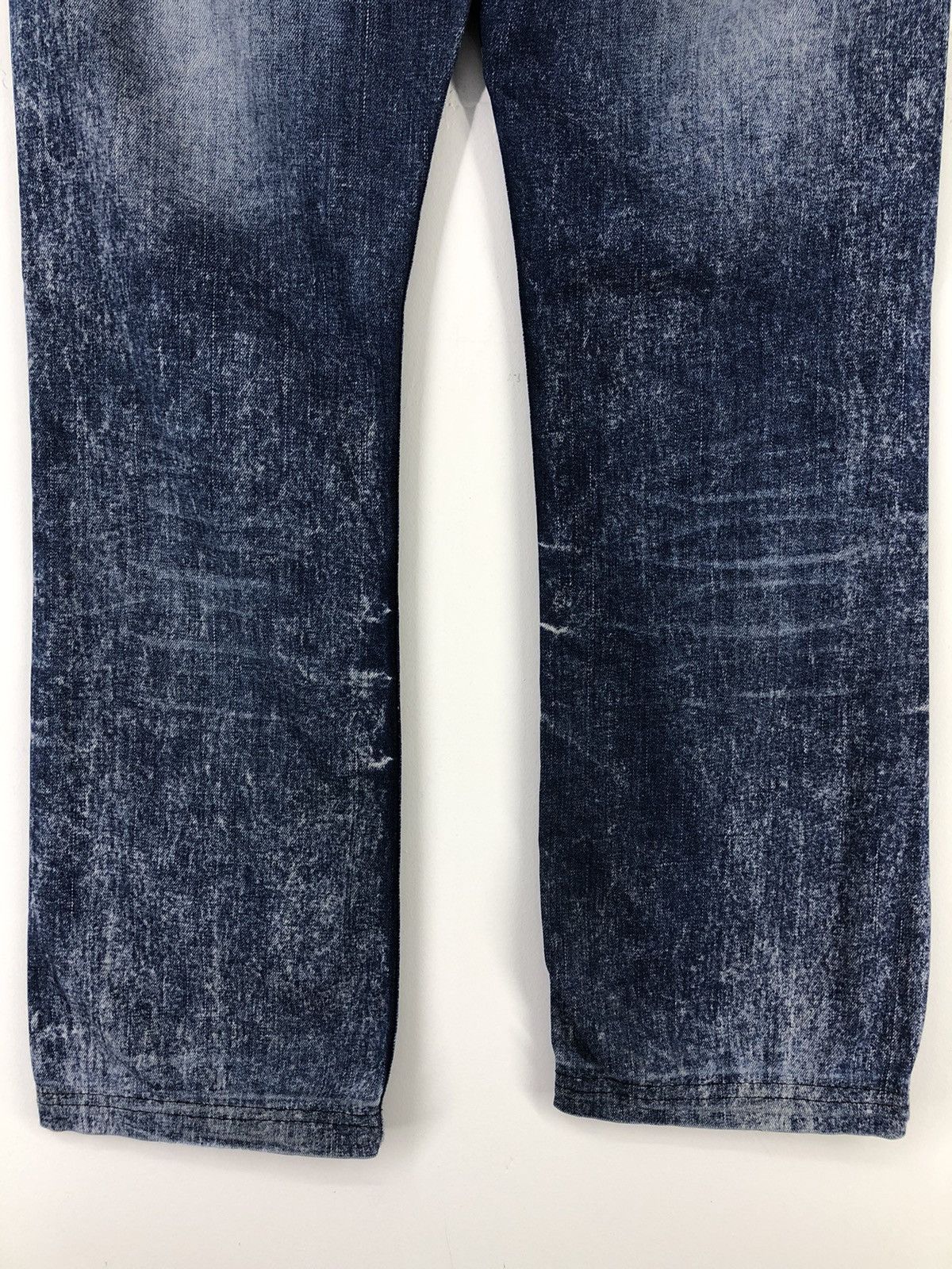 Japanese Brand Japanese Brand Chil Deric ll Distressed Faded Blue Jeans Size US 32 / EU 48 - 18 Thumbnail