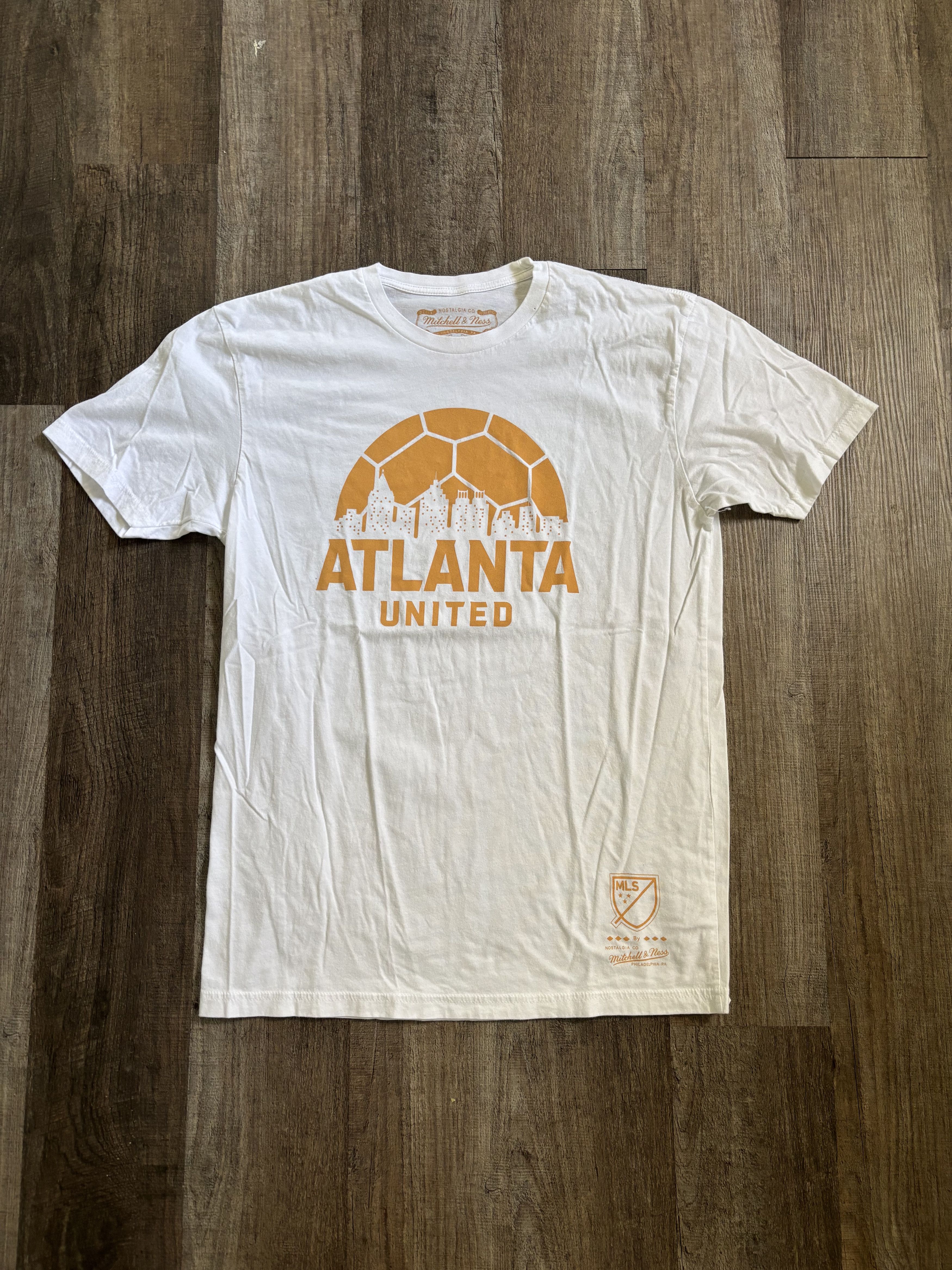 Mitchell & Ness Mitchell & Ness Atlanta United MLS Tee Shirt Size US L / EU 52-54 / 3 - 1 Thumbnail