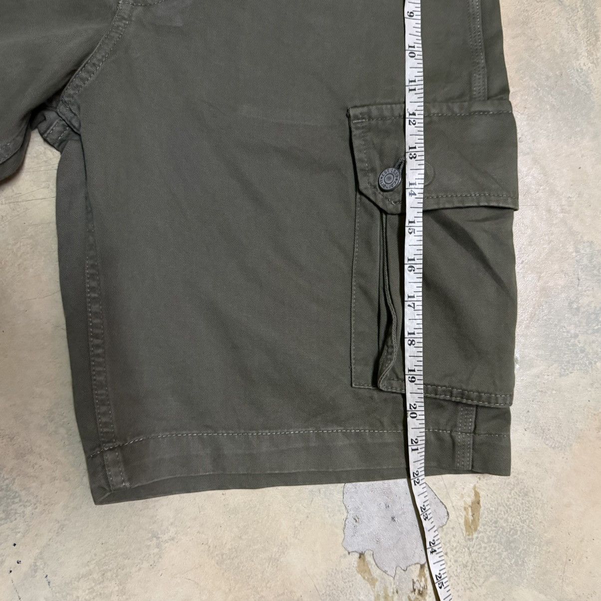 Carhartt × Vintage Carhartt Cargo Short Pants Size US 27 - 12 Thumbnail