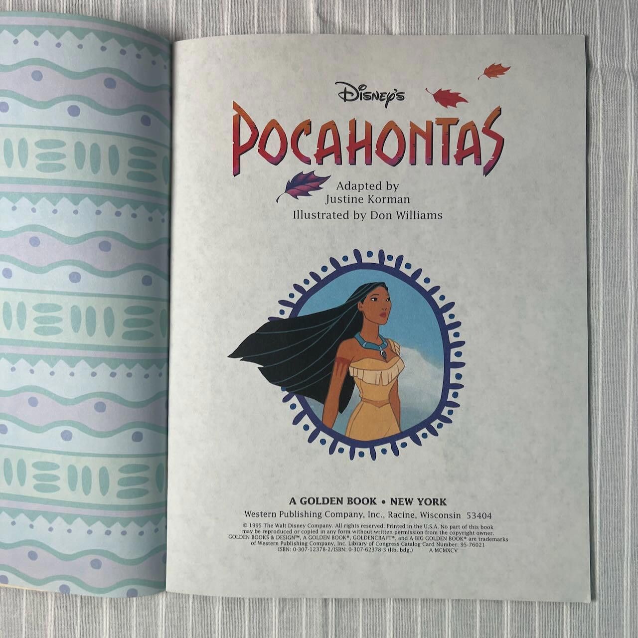 Designer Disney's Pocahontas (Big Golden Book) 1st Printing 1995 HTF Size ONE SIZE - 6 Thumbnail