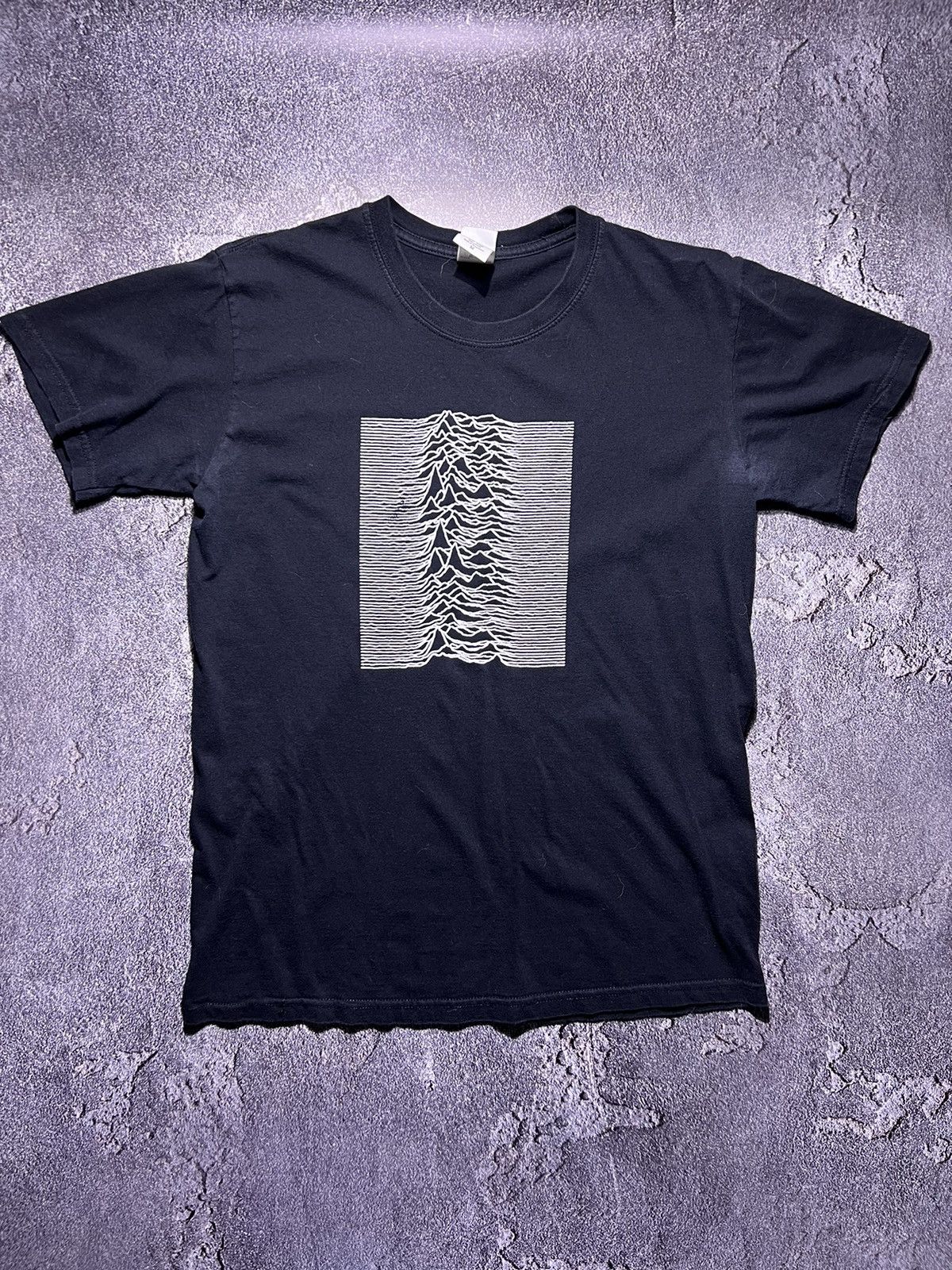 Vintage Joy Division Unknown Pleasures 90s Y2K t-shirt 