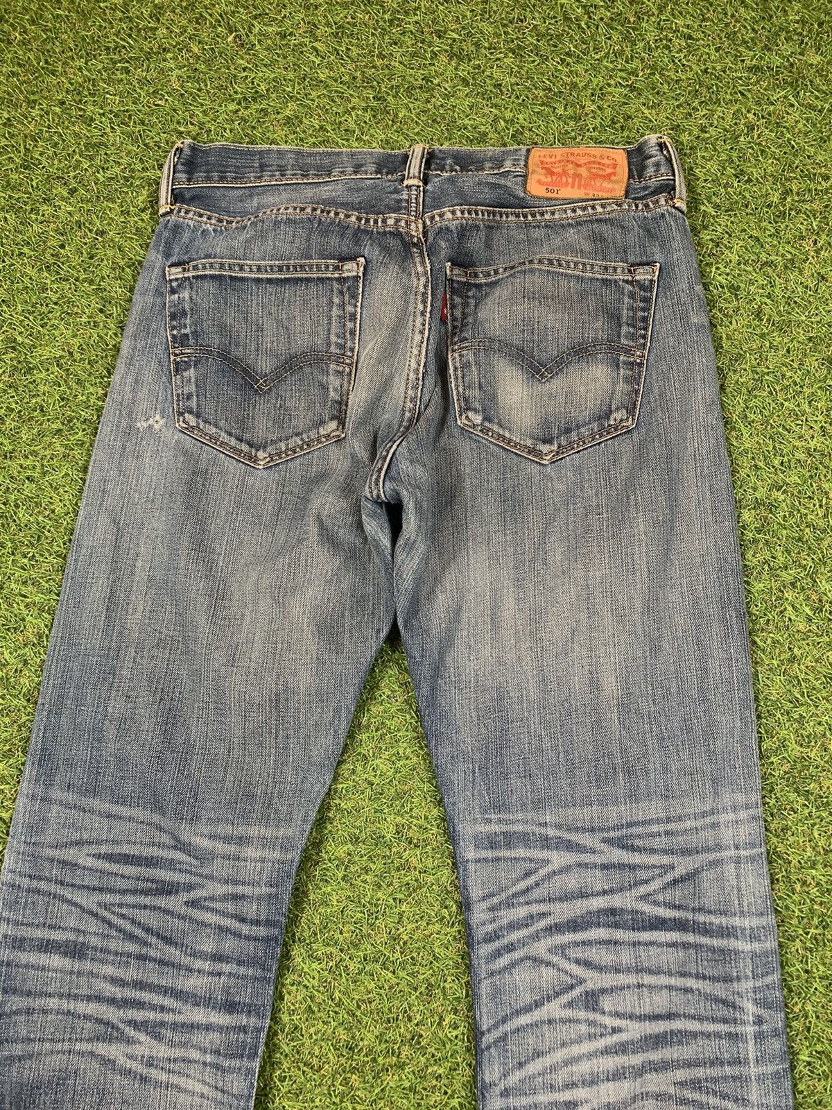 Levi's Vintage Levi’s 501 jeans denim faded style size 32x30 Size US 32 / EU 48 - 2 Thumbnail