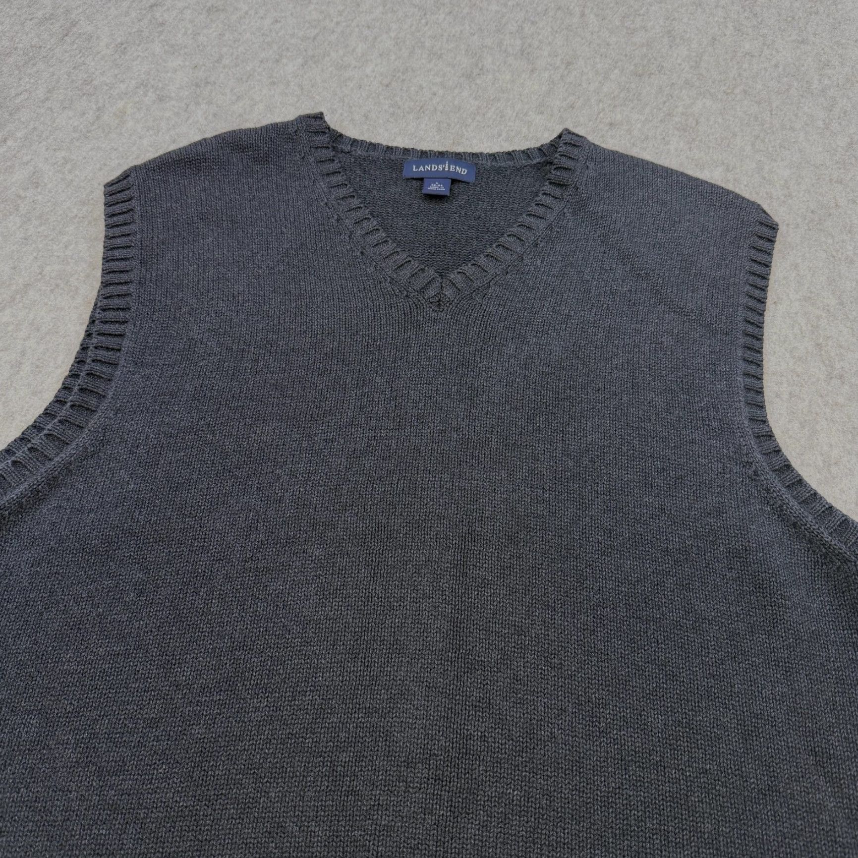 Lands' End Lands End Mens Large Gray V-Neck Sweater Vest Knit Classic Casual Pullover Sturdy Knit-Top Size US L / EU 52-54 / 3 - 3 Thumbnail