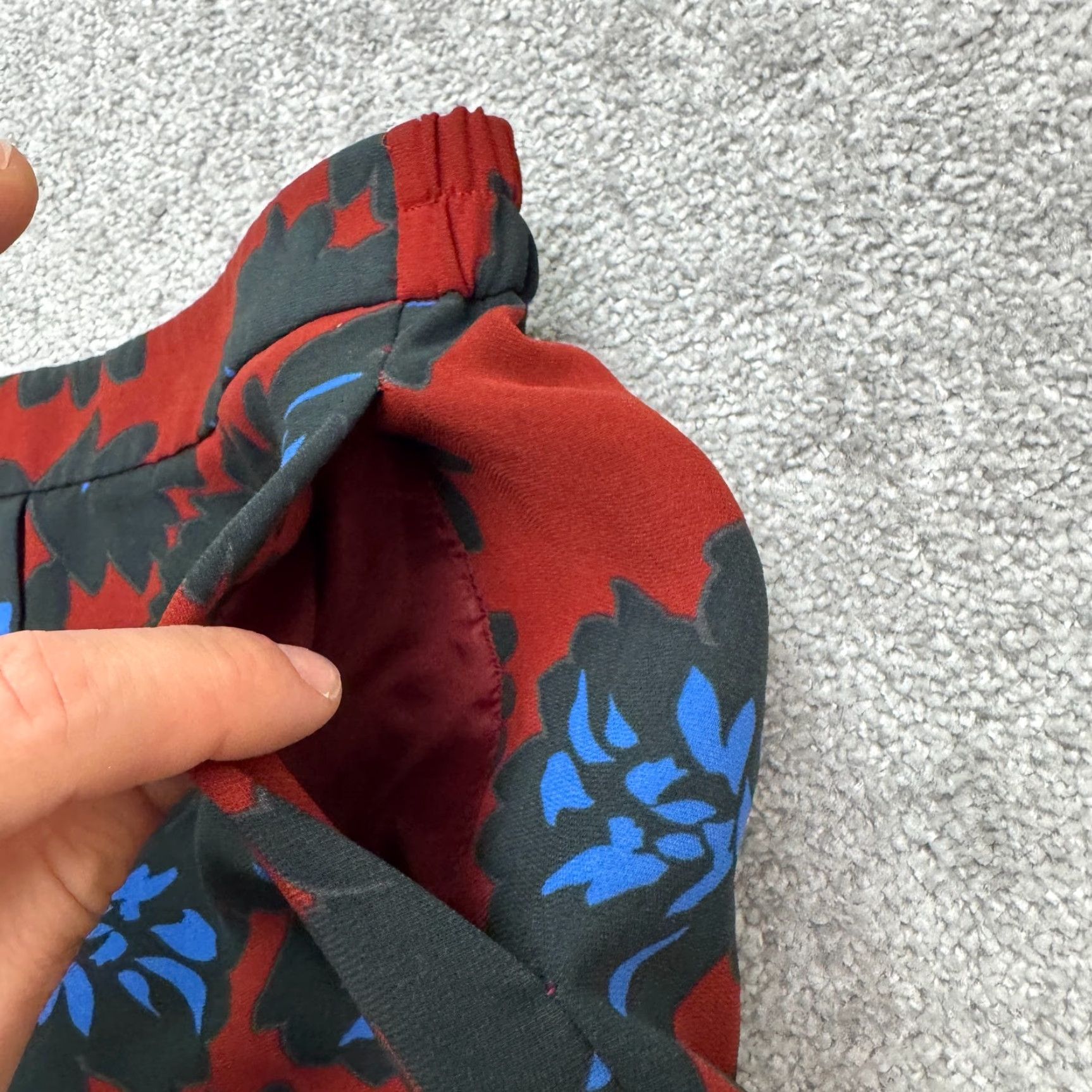 J.Crew J.Crew Pants Womens 8 Firework Floral Tapered Pull On Boho Casual Red Blue Black Size 30" / US 8 / IT 44 - 3 Thumbnail