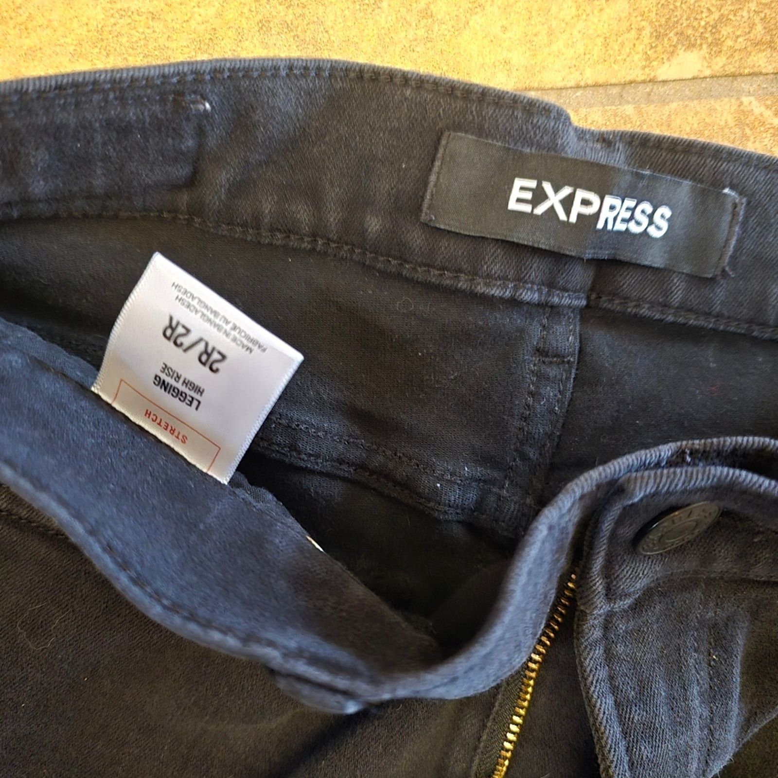 Express Black Distressed | EXPRESS | High Rise Jean Size 26" / US 2 / IT 38 - 3 Thumbnail