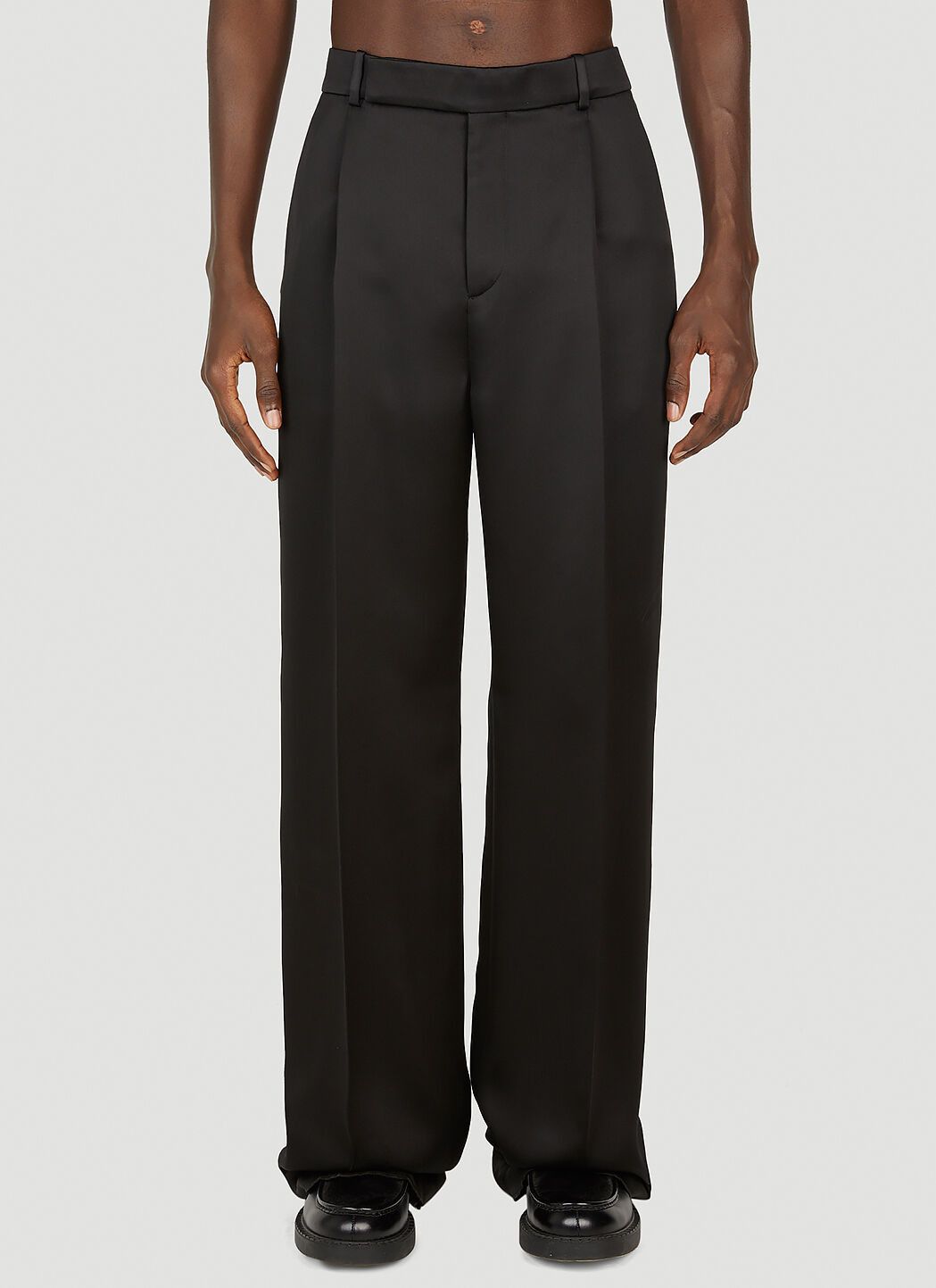 Saint Laurent Paris o1s1wg111124 Pantalon 2 Plis Satin Mireille Pant in Black Size US 26 / EU 42 - 1 Thumbnail