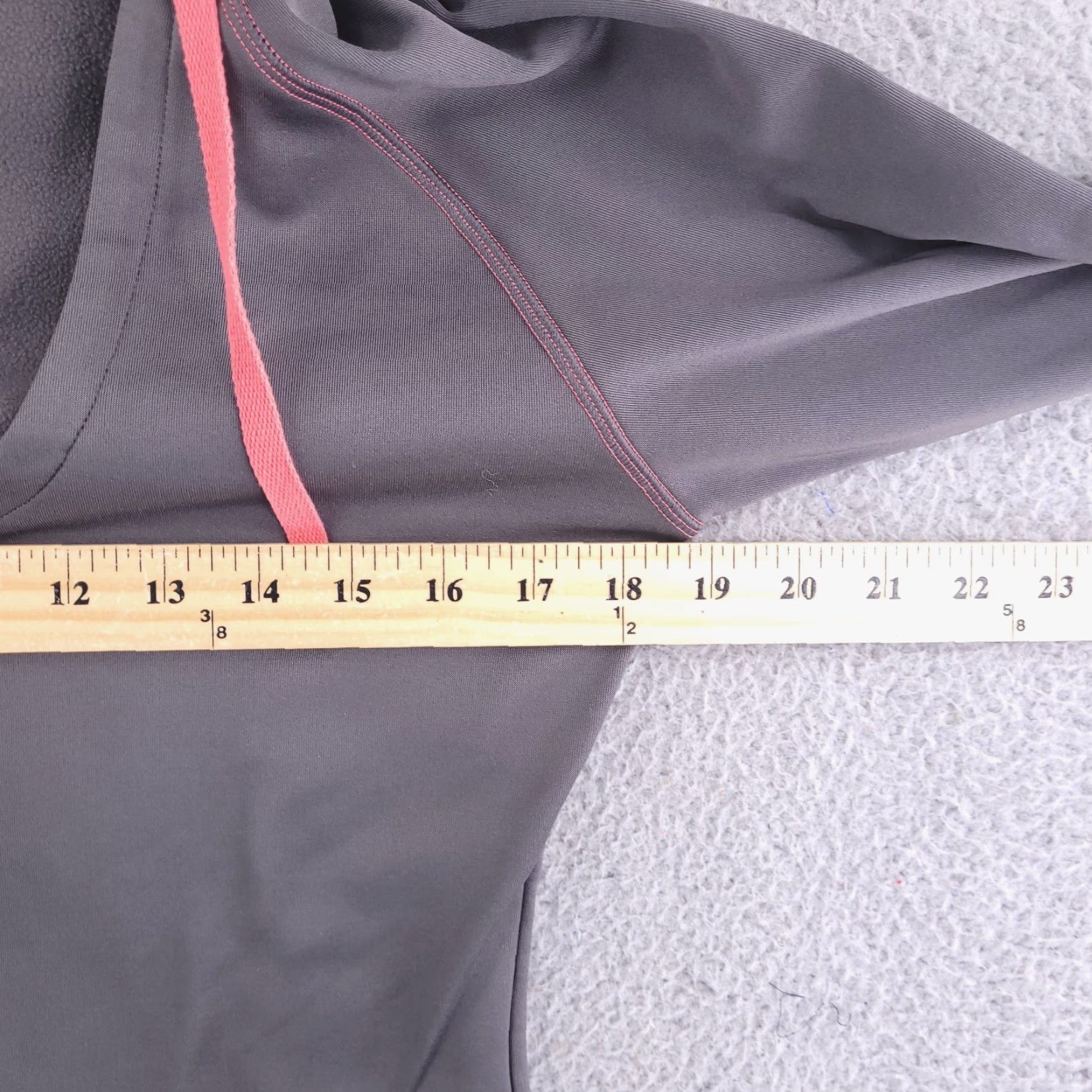 Under Armour Under Armour Hoodie Womens Medium Gray Scoop Neck All Seasons Gear Pullover Run Size M / US 6-8 / IT 42-44 - 7 Thumbnail