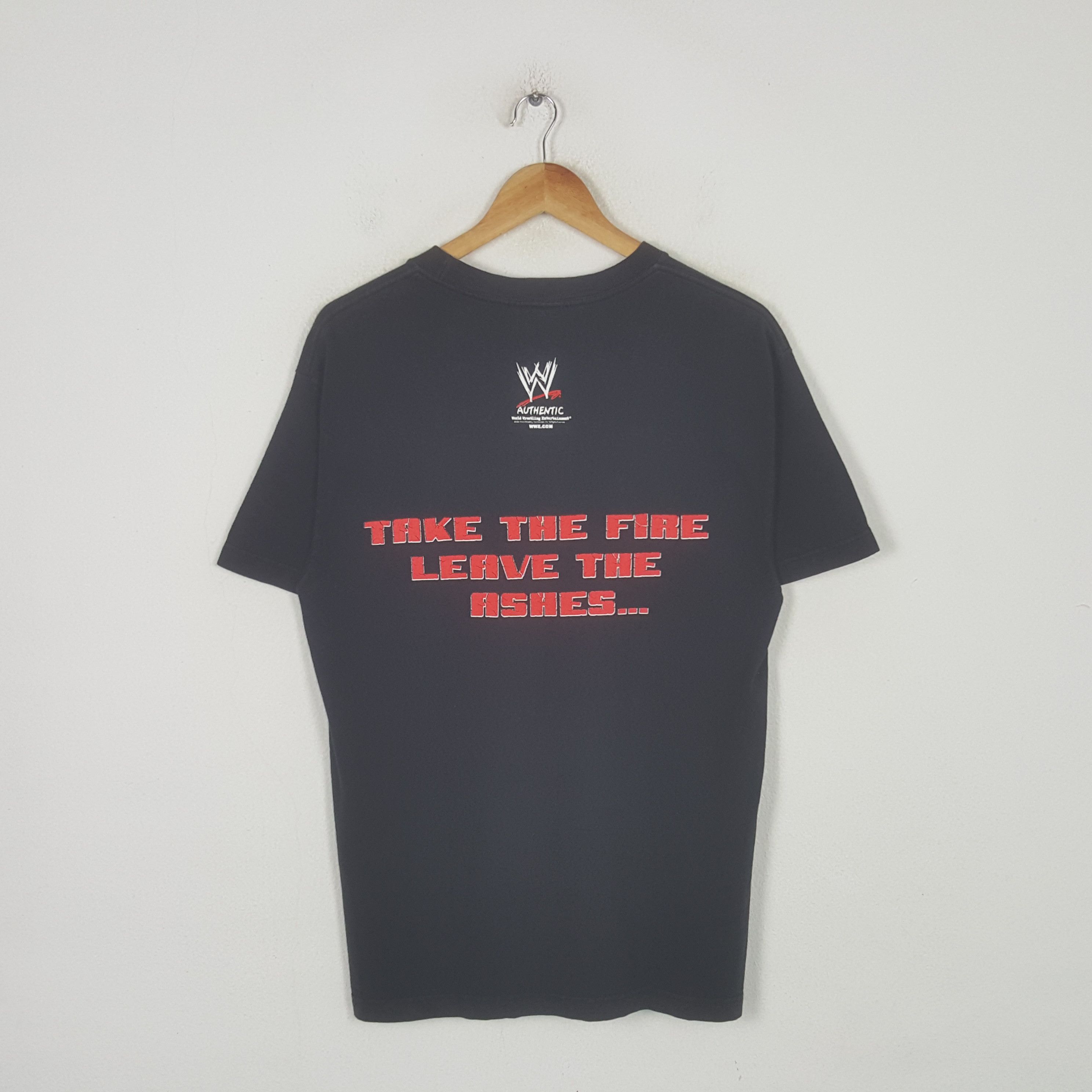 WWE Vintage WWE Kane Mask Stunt Moves Wrestling Tshirt C299N3 Size US M / EU 48-50 / 2 - 3 Thumbnail