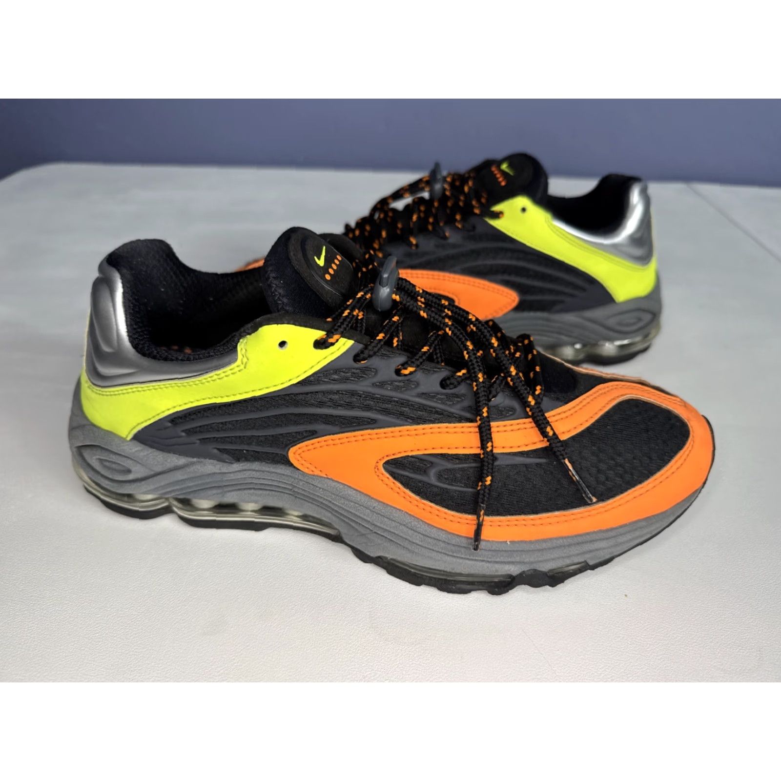 Nike Nike Air Tuned Max Sneaker Men sz 10.5 Black Total Orange Volt Neon 95 97 Green 10.5 Size US 11 / EU 44 - 3 Thumbnail
