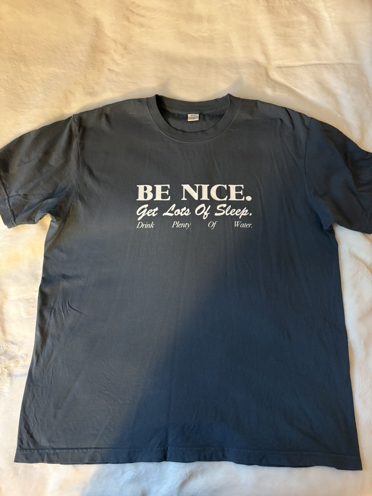 Kith × Other Sporty & Rich Be Nice Shirt SS23 Size US XL / EU 56 / 4 - 2 Thumbnail