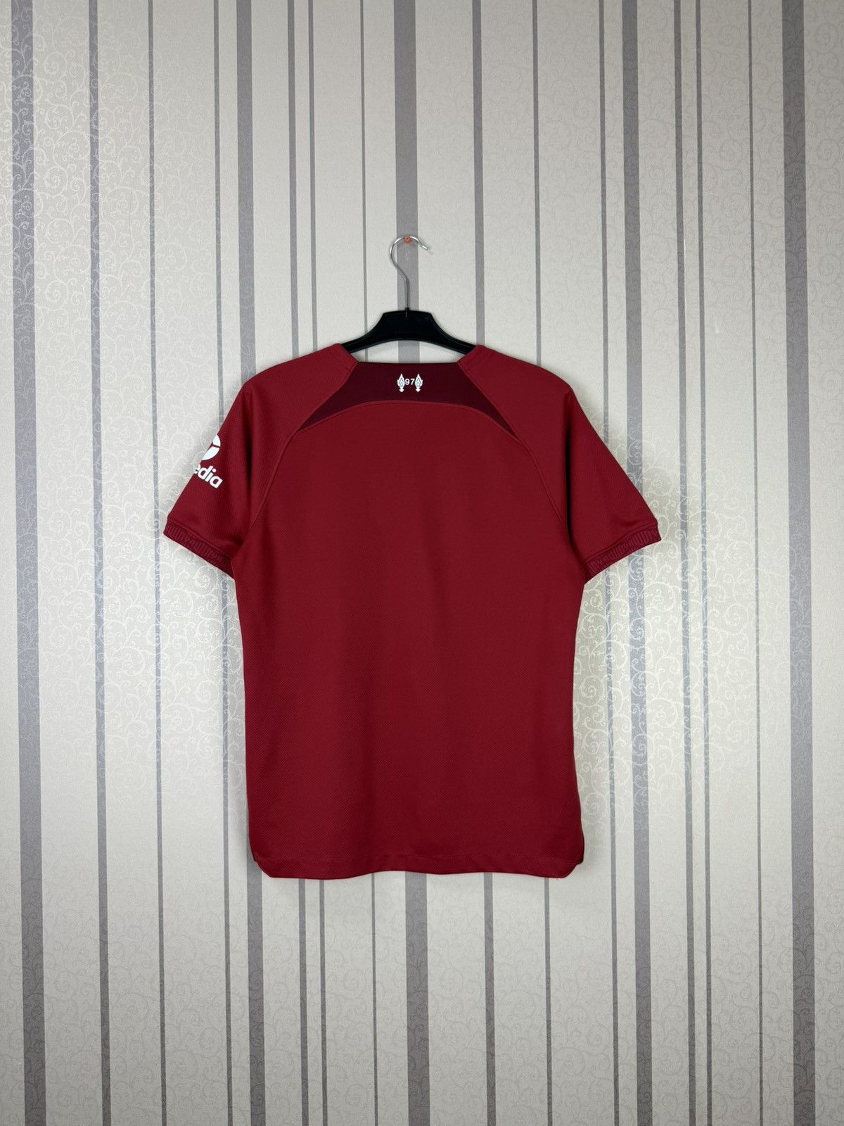Nike Nike liverpool Jersey Size US M / EU 48-50 / 2 - 3 Thumbnail
