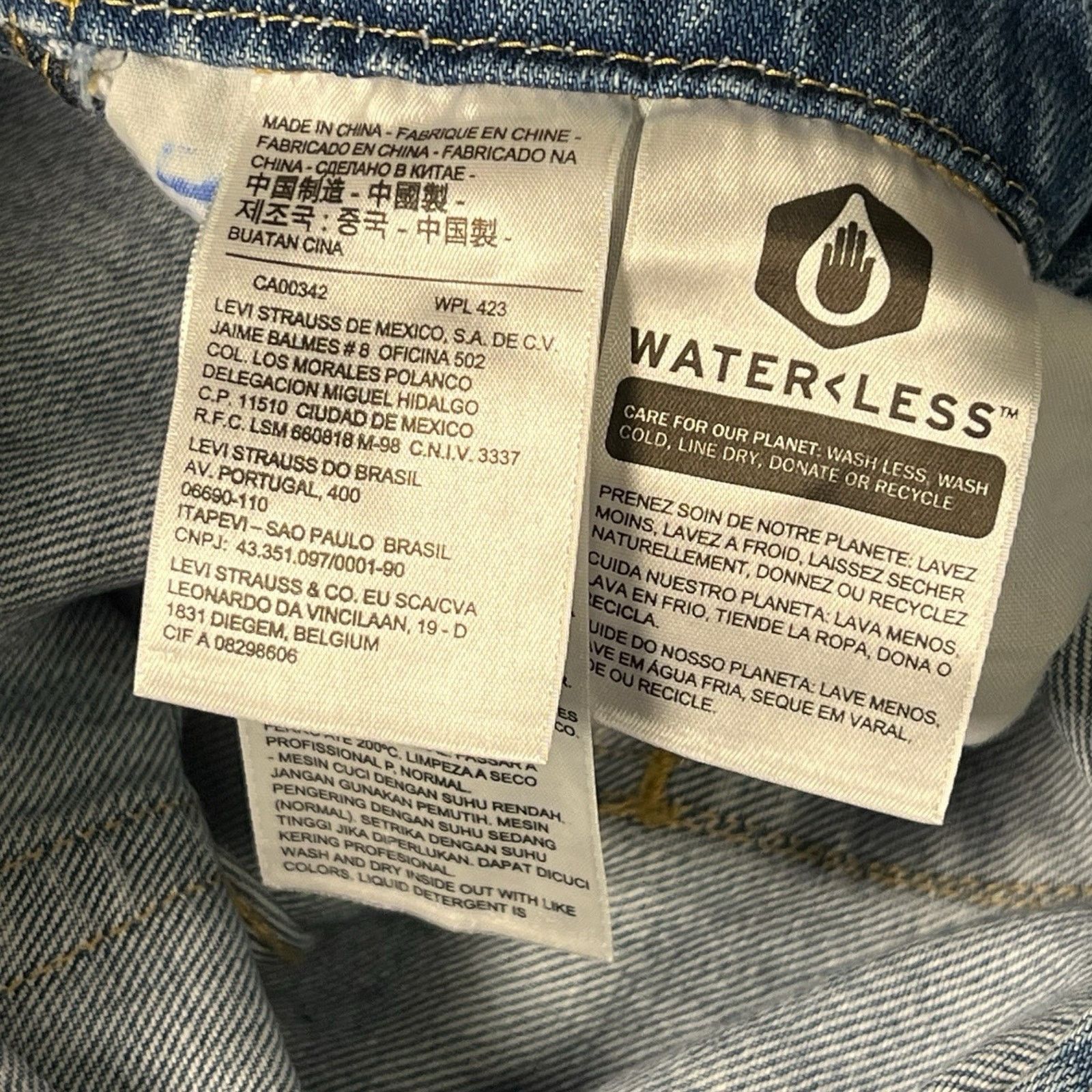 Levi's Levi’s Overalls 28W Premium Waterless Bib Jeans Womens Denim Size 28" / US 6 / IT 42 - 4 Thumbnail