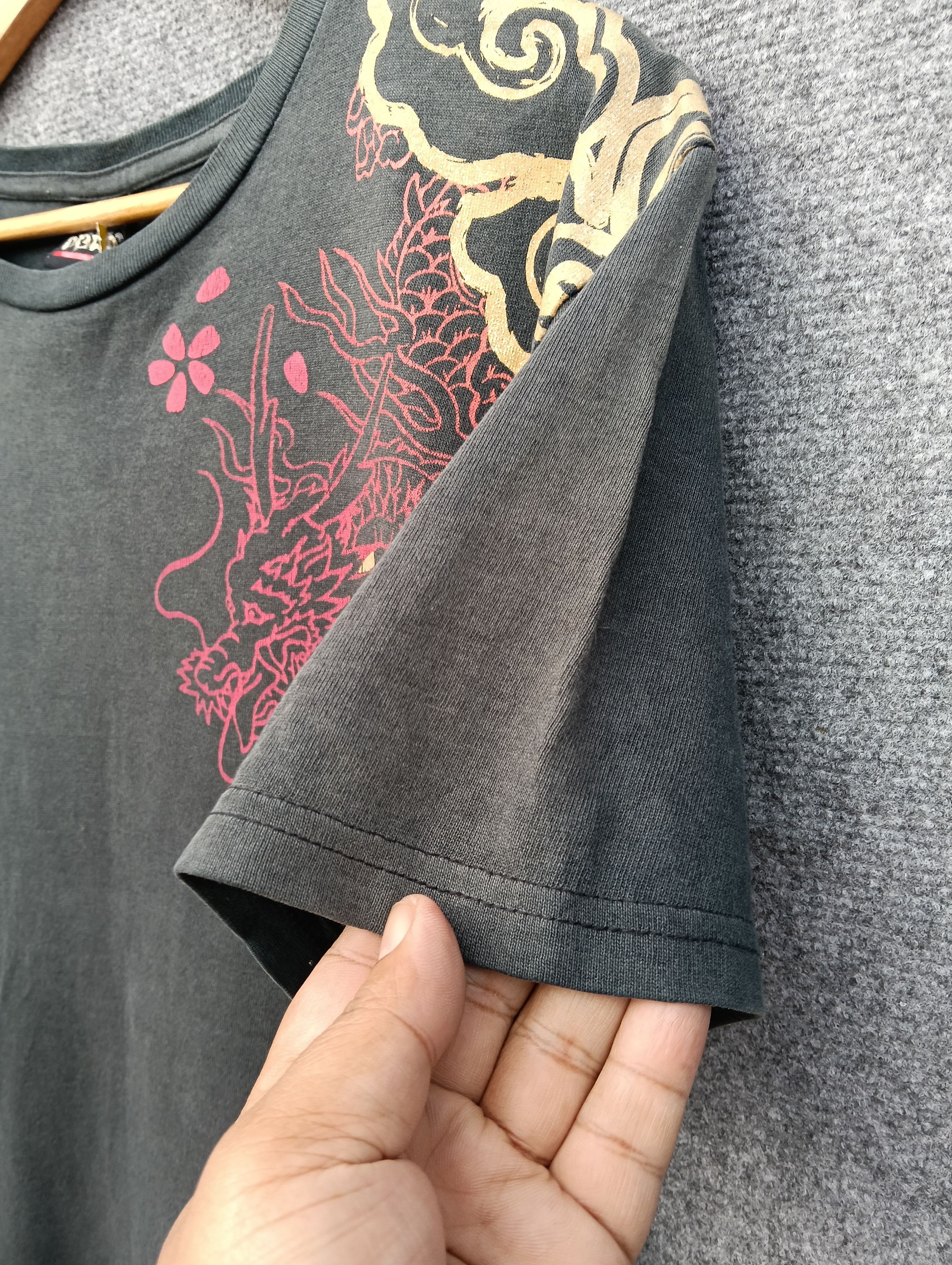 Karakuri Tamashii OBLO Japanese Dragon Streetwear T-Shirt like karakuri style. Size US M / EU 48-50 / 2 - 3 Thumbnail