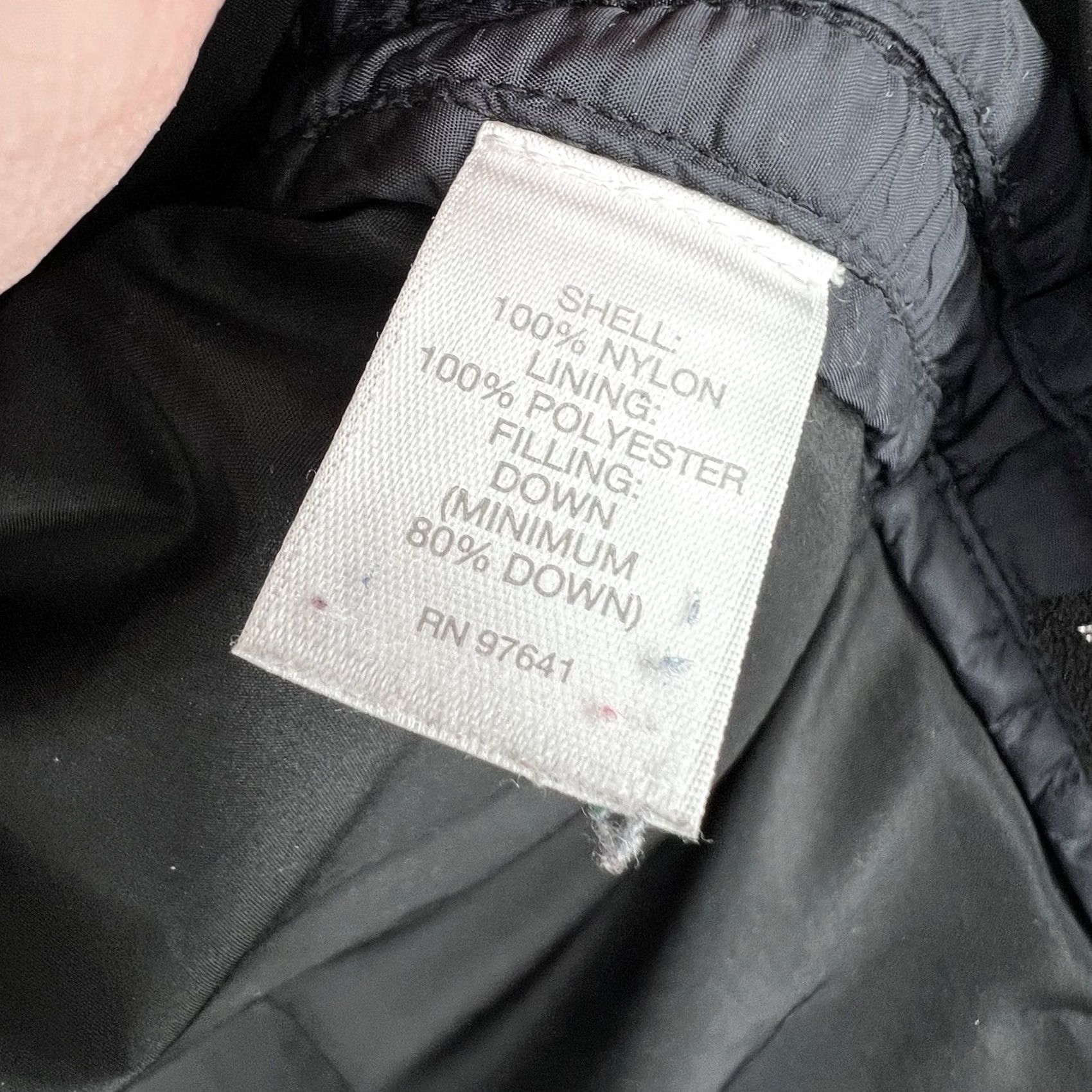 J. Jill VINTAGE J Jill Down Fill Long Quilted Puffer Vest Black Nylon M Women's Quilted Pockets Zipper Full Zip Water Resistant Vest Size M / US 6-8 / IT 42-44 - 7 Thumbnail